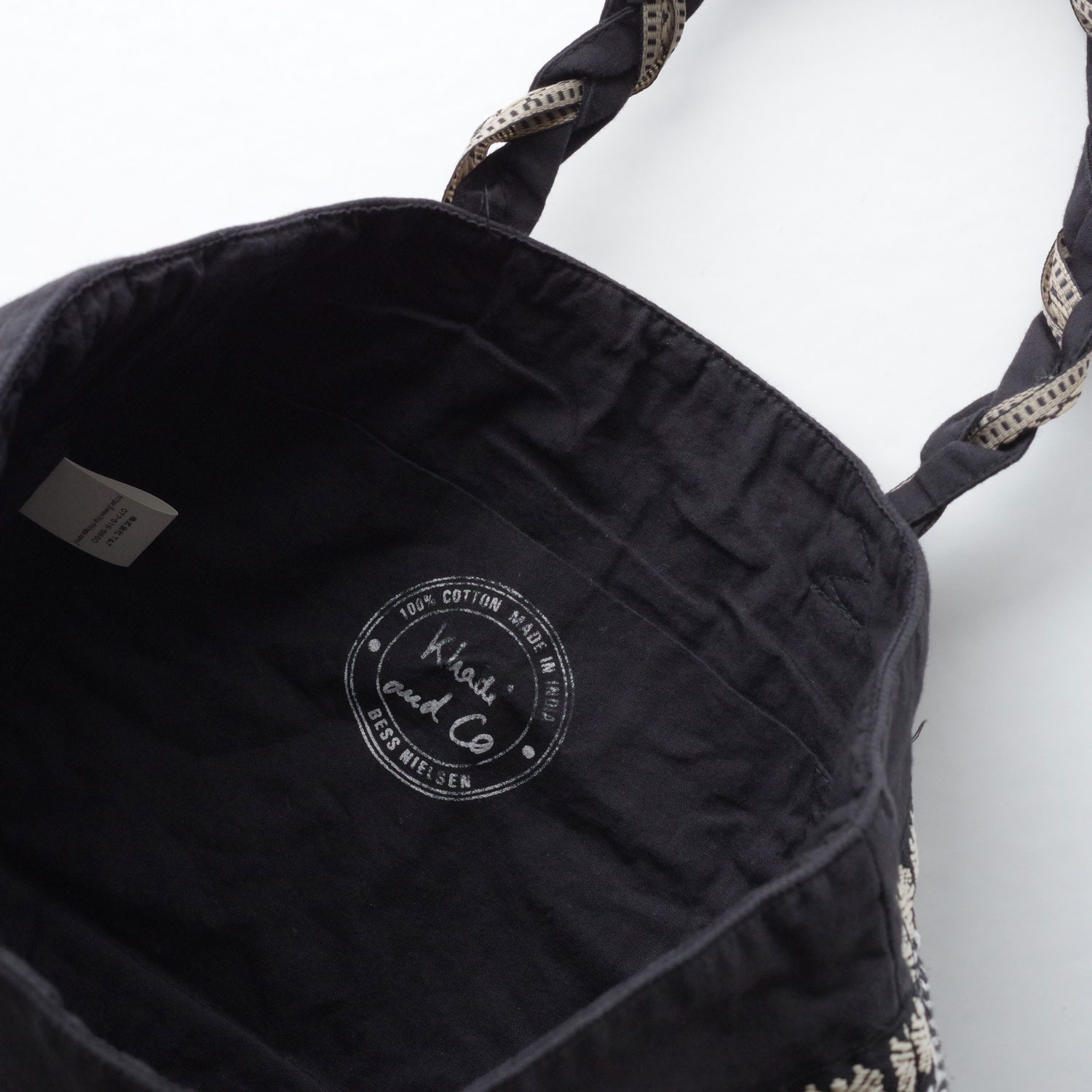 Khadi and Co ���ǥ�������ɥ��� : POEM �ȡ��ȥХå�