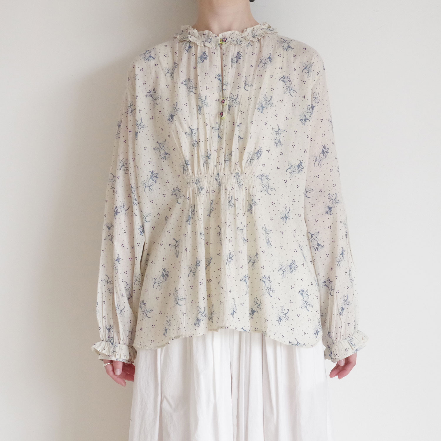 injiri ���󥸥� : AMBER-143 ƫ��ܥ���֥ץ륪���С��ץ饦��