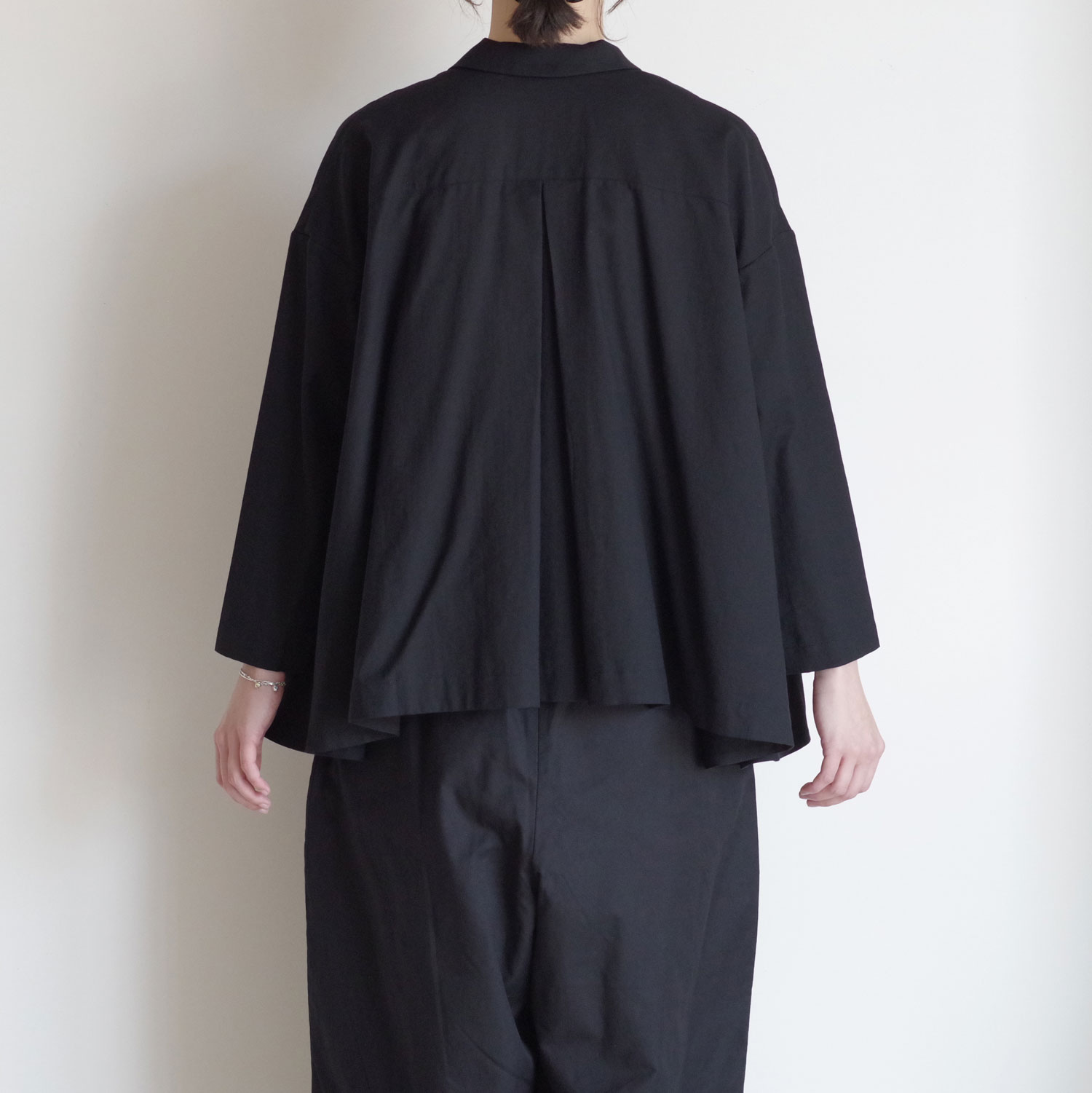 ECOLE DE CURIOSITES ��������ɥ���ꥪ���� : JULIA (COLORED PATCHES) �����ץ󥫥顼�����