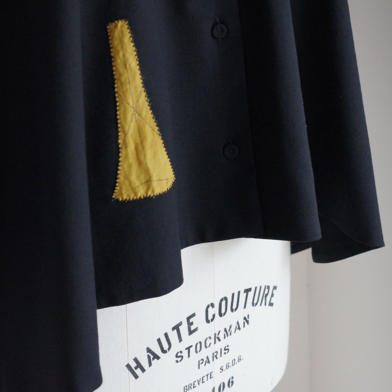 ECOLE DE CURIOSITES ��������ɥ���ꥪ���� : JULIA (COLORED PATCHES) �����ץ󥫥顼�����