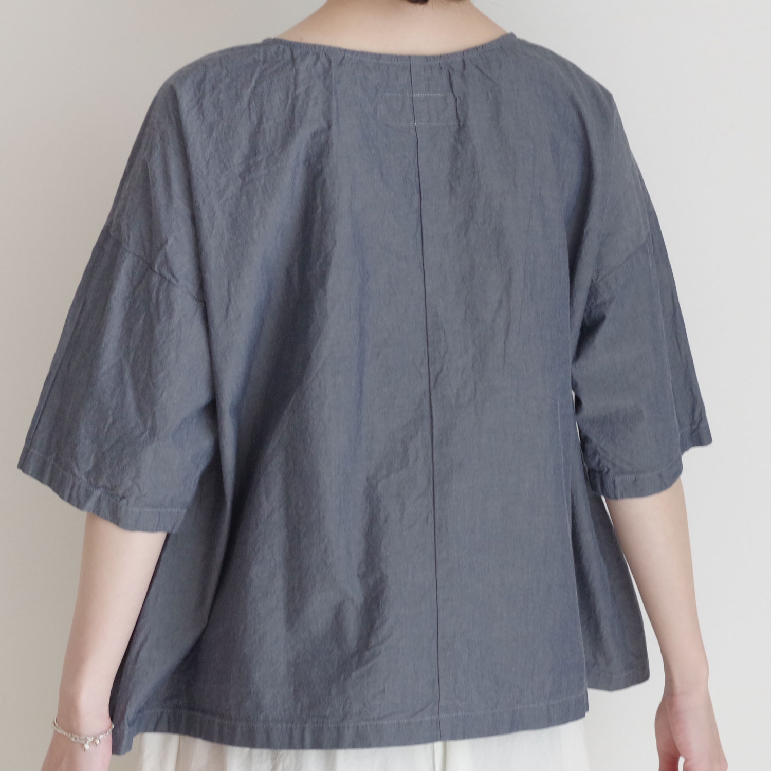 manuelle guibal �ޥ˥奨�륮�Х� : 7040 TEE OVERSIZE LOOMI