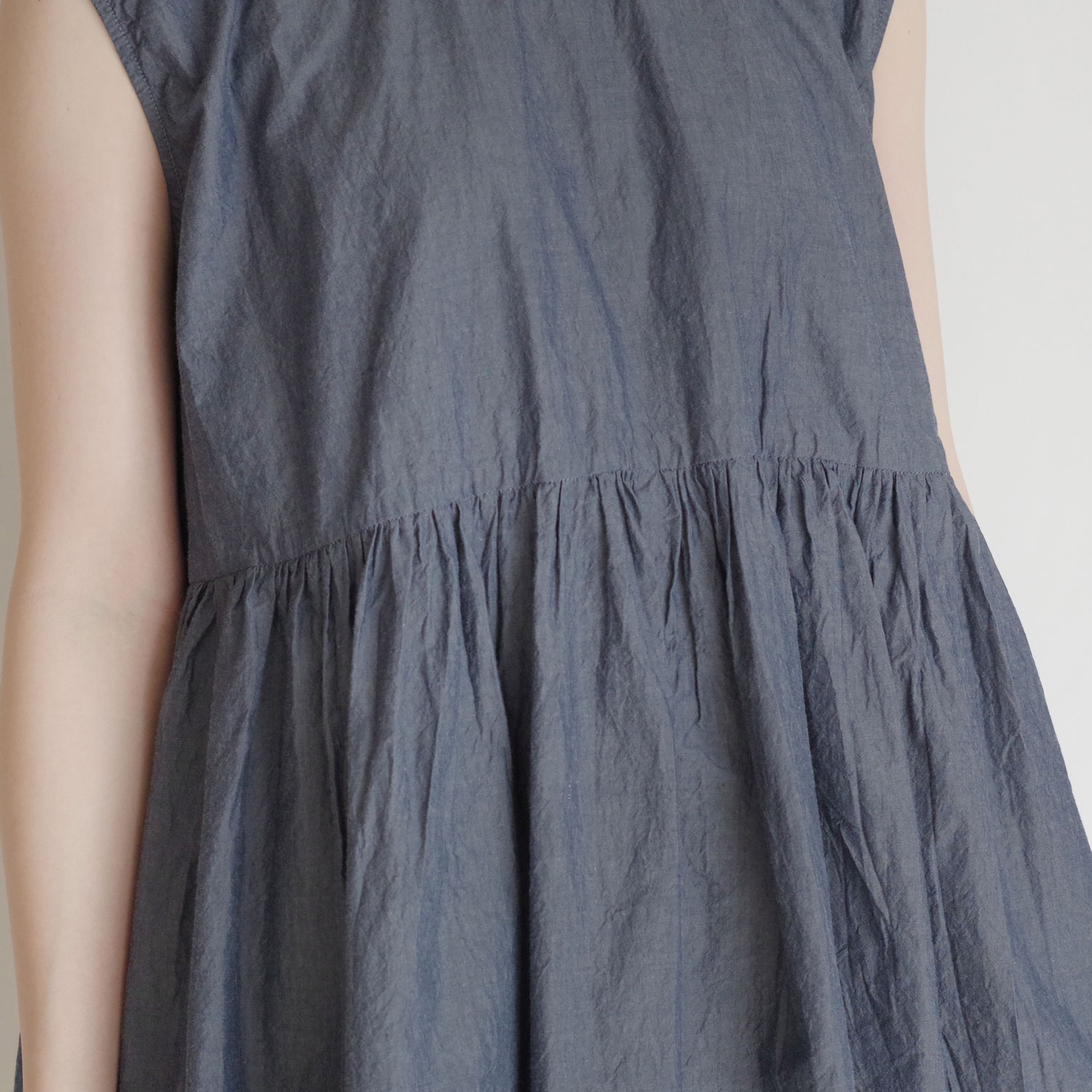 manuelle guibal �ޥ˥奨�륮�Х� : 7046 DEB LOOMI