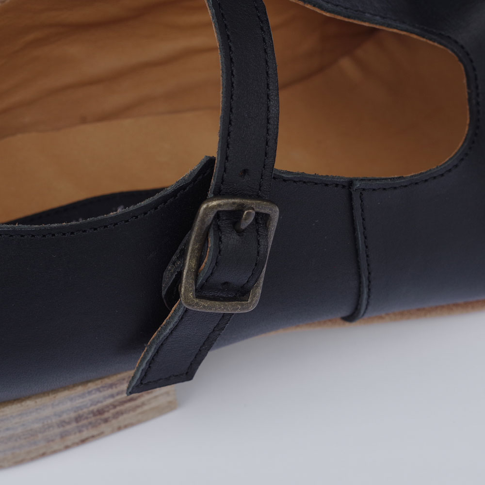 GARMENT REPRODUCTION OF WORKERS : FARMERS SHOES T-STRAP Tȥåץ塼ʸ򴹲ġ