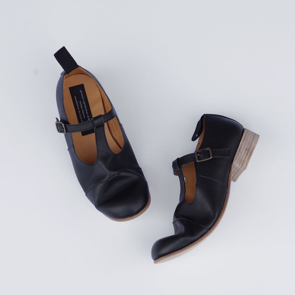 GARMENT REPRODUCTION OF WORKERS : FARMERS SHOES T-STRAP Tȥåץ塼ʸ򴹲ġ