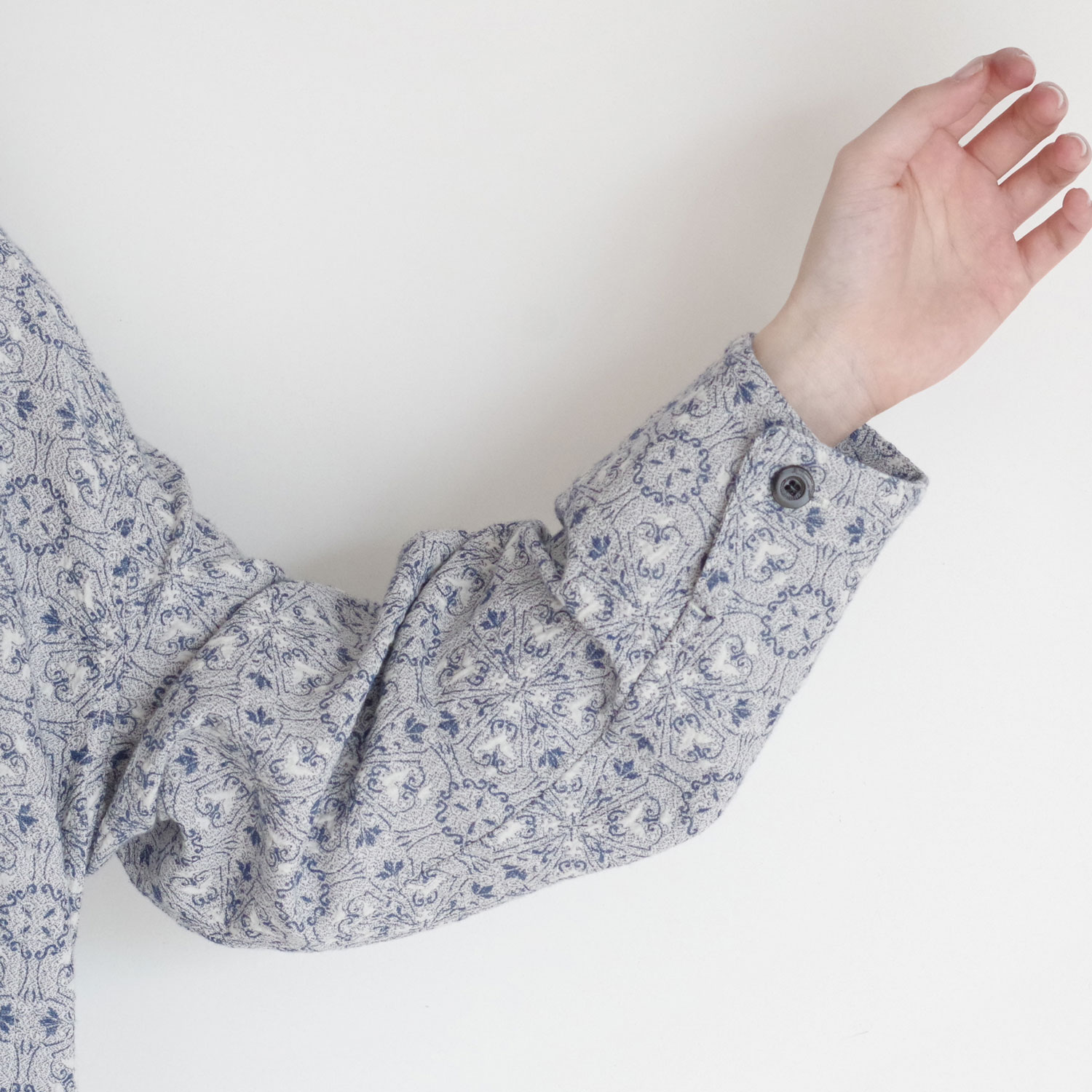 outil ���ƥ� : CHEMISIER AUGNAT ������ɥ��顼�ץ륪���С������