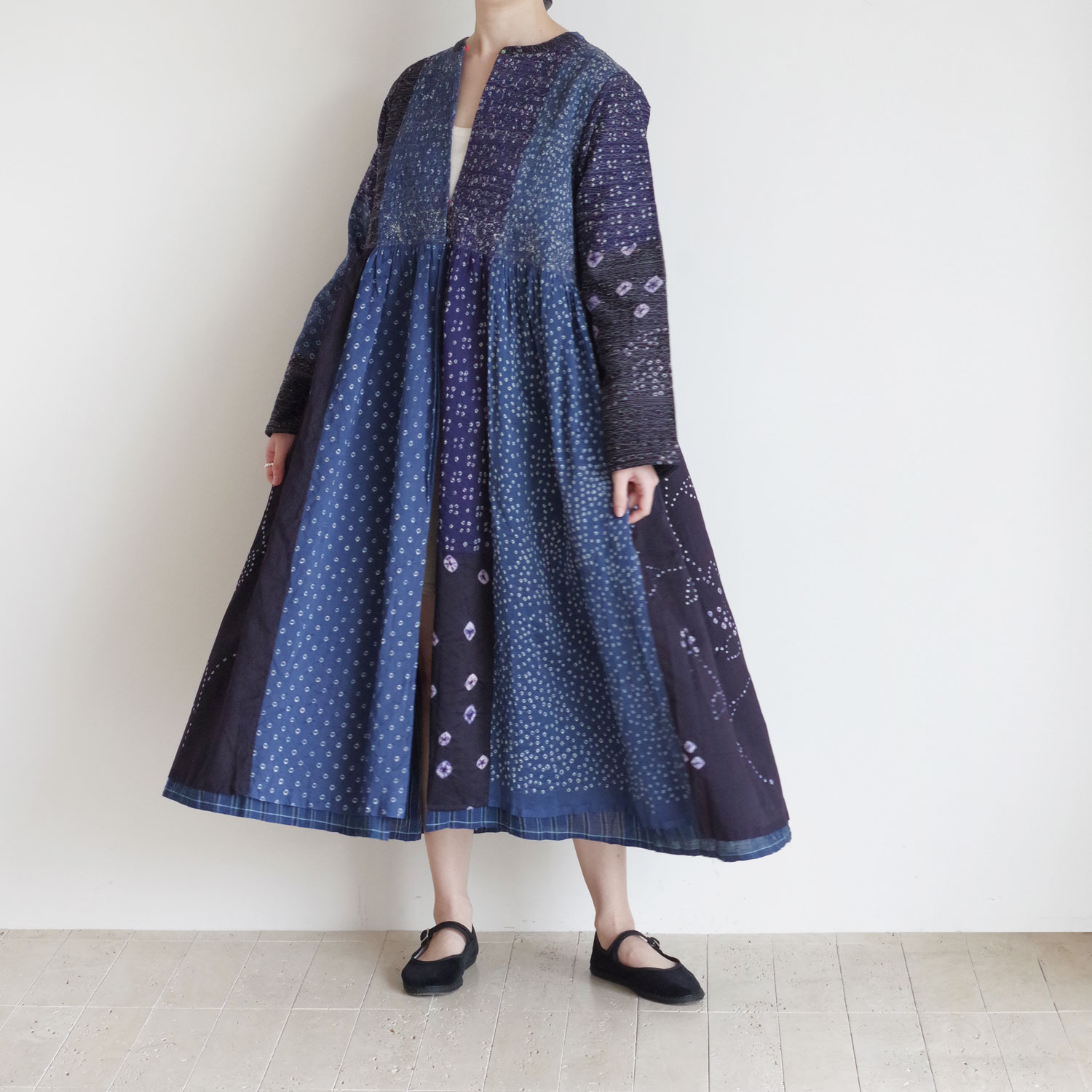【クリーニング済】希少 injiri インジリ ブラックロングワンピース injiri インジリ : PC-7001 インディゴ絞り染めロングジャケット