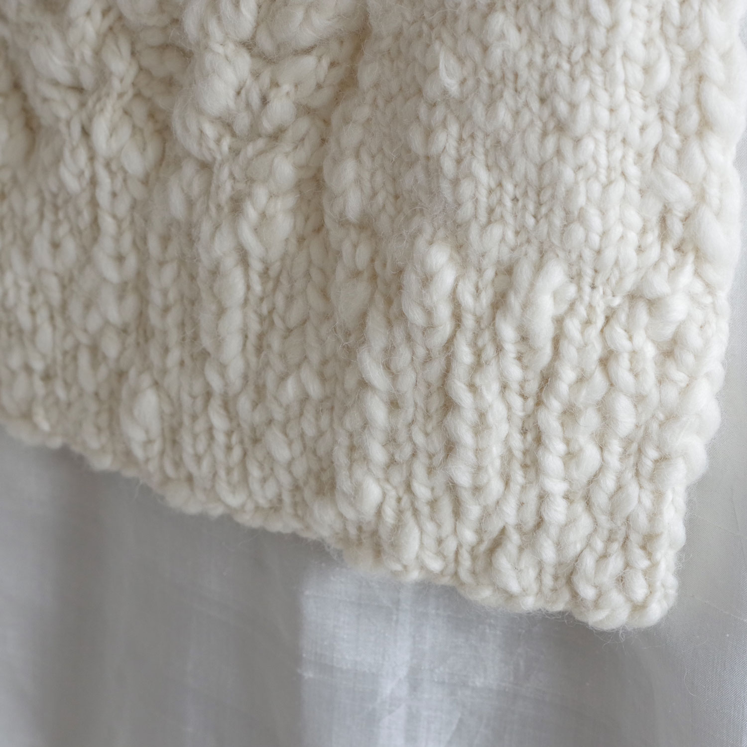 the last flower of the afternoon : ����¤�Knitted vest �˥åȥ٥���