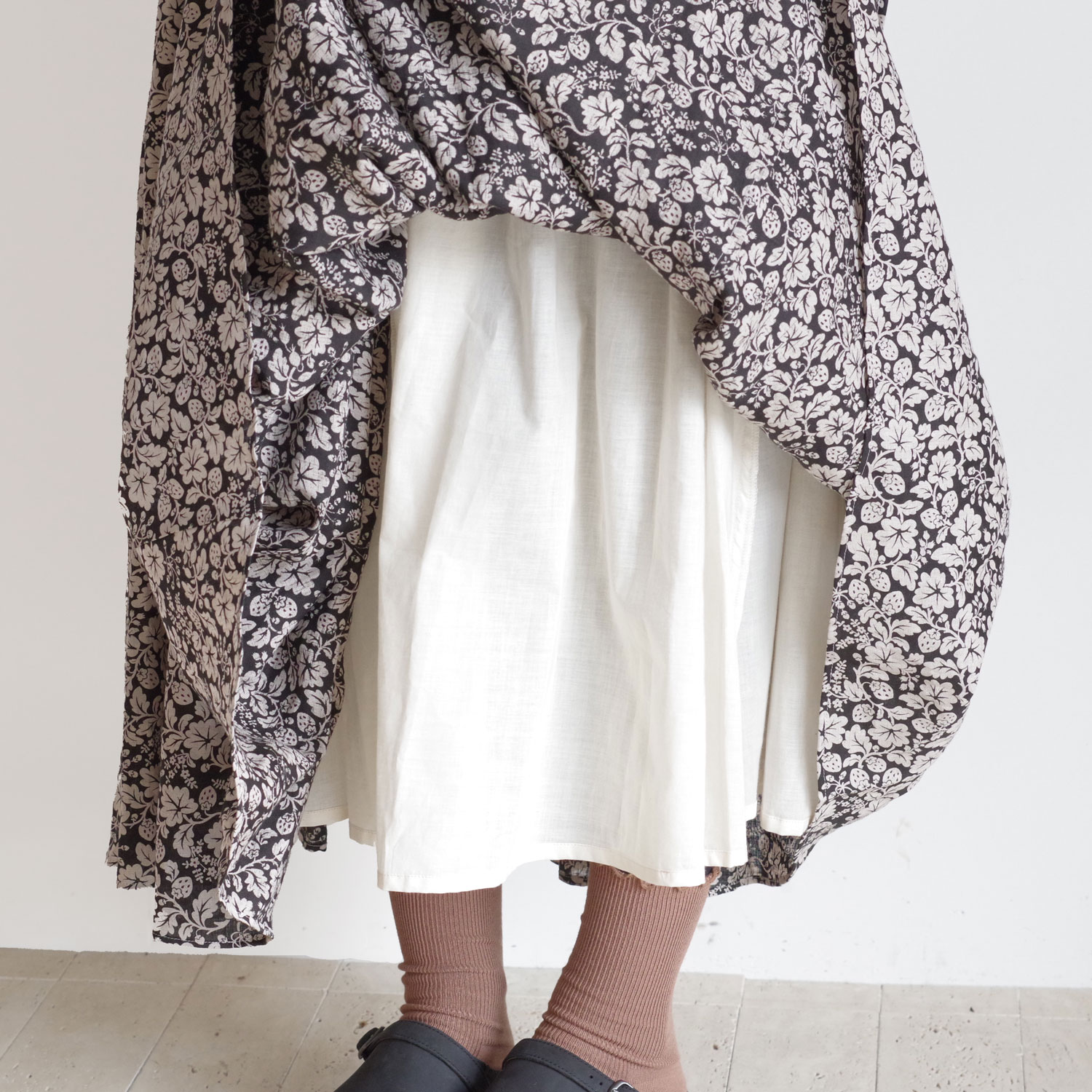 R&D.M.Co- ������ɥޥ󥺥ơ��顼 : WILD BERRY GATHER SKIRT �磻��ɥ٥꡼���㥶����������