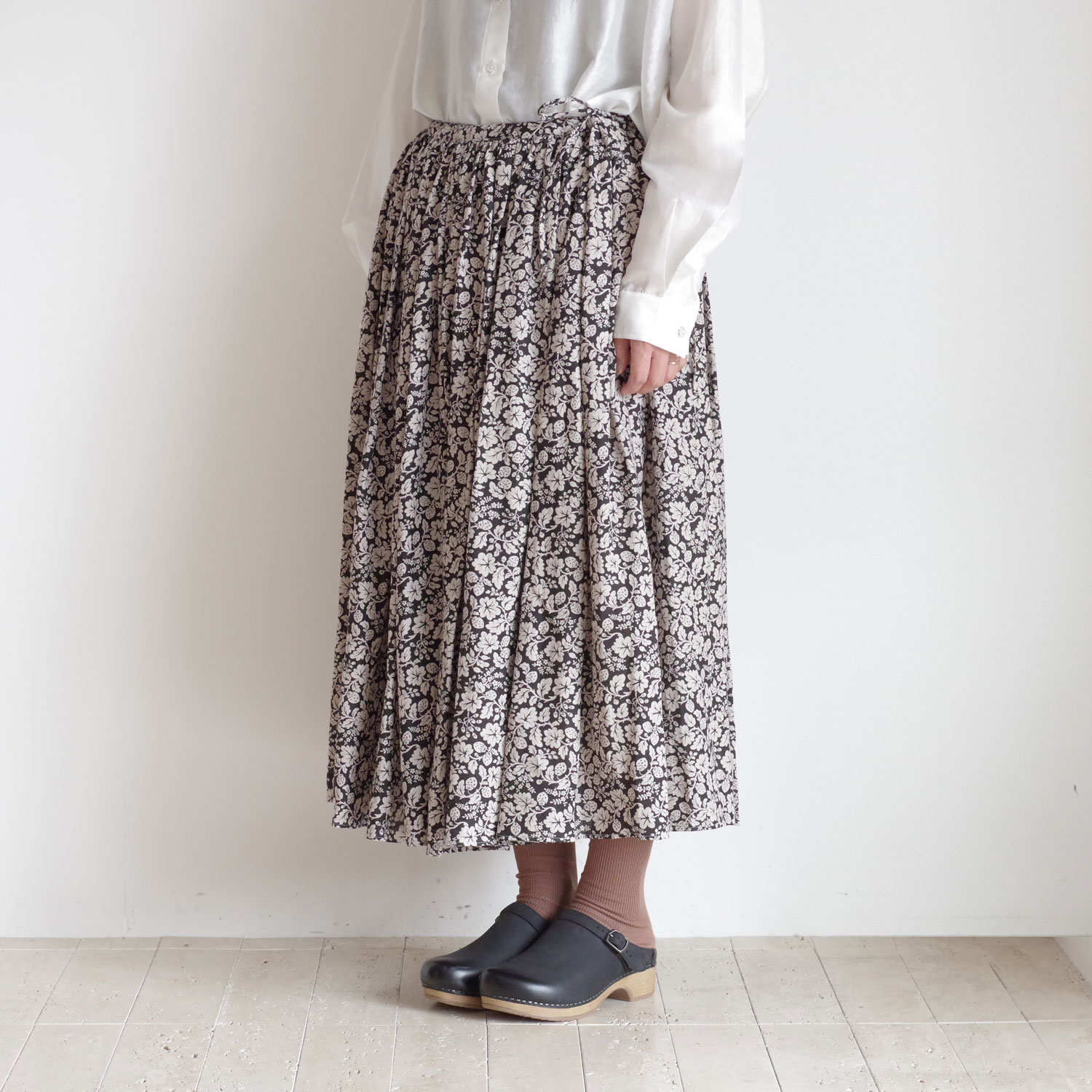 R&D.M.Co- ������ɥޥ󥺥ơ��顼 : WILD BERRY GATHER SKIRT �磻��ɥ٥꡼���㥶����������