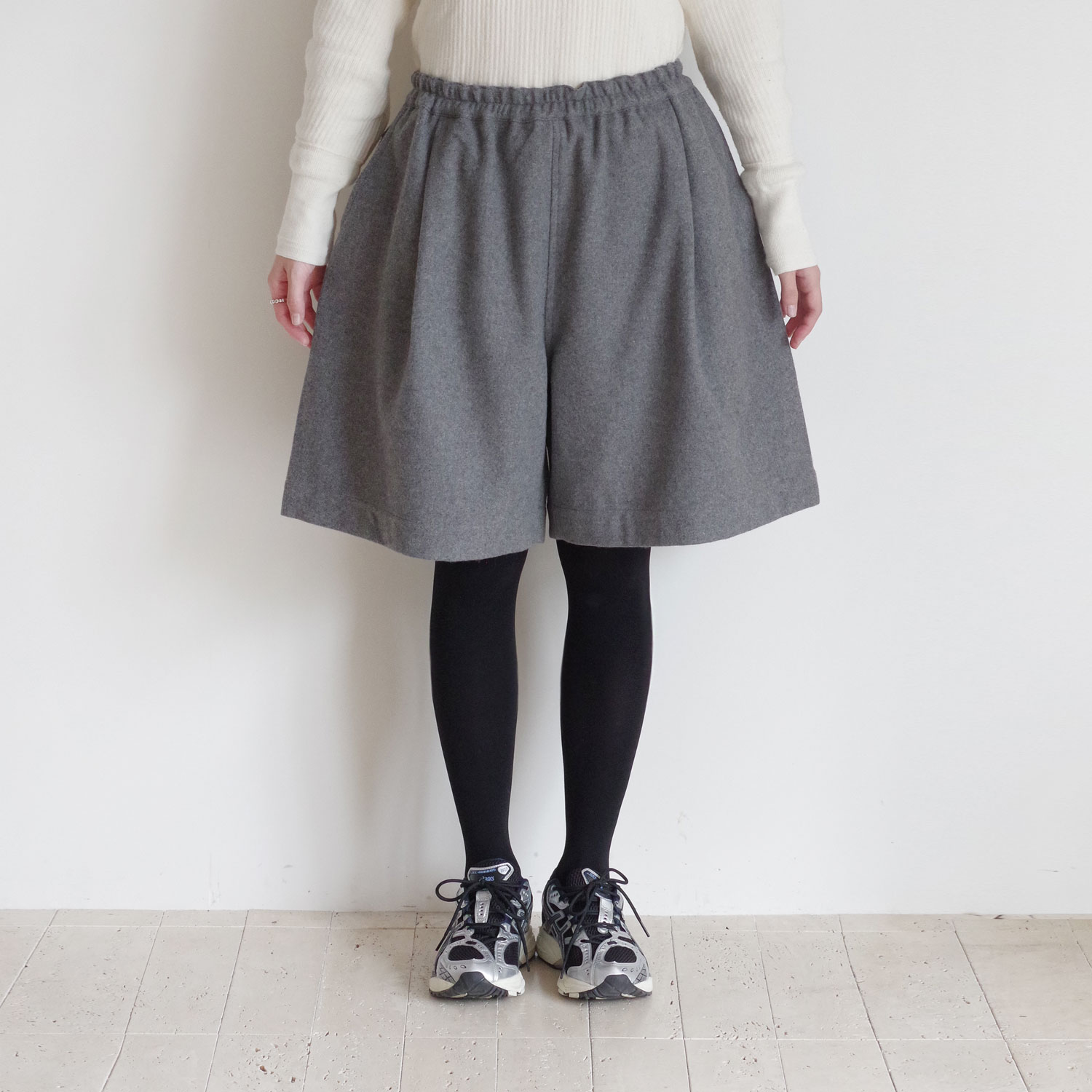 Veritecoeur ヴェリテクール : VC-2792 ウールフラノショーツ