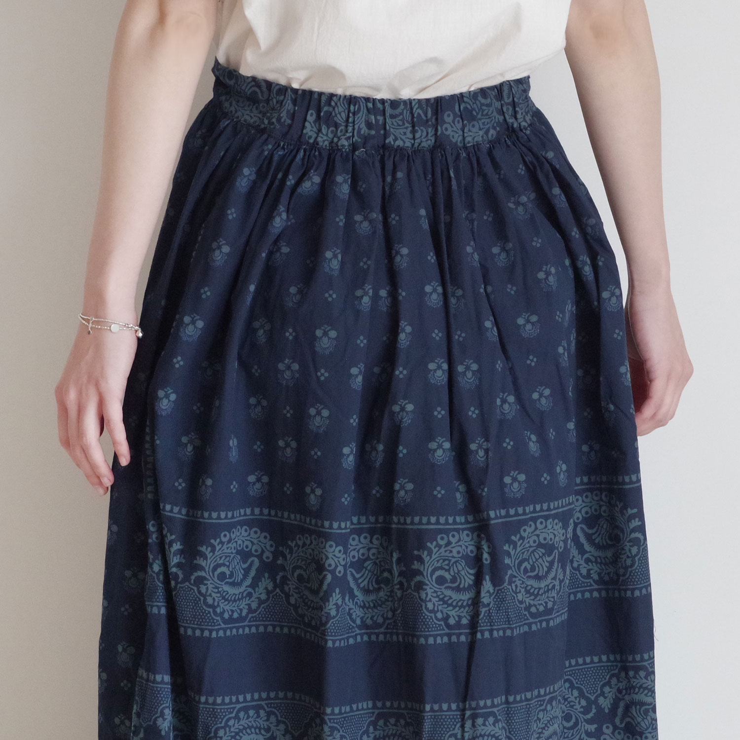 outil ���ƥ� : JUPE LEZAY (INDIGO) ��������