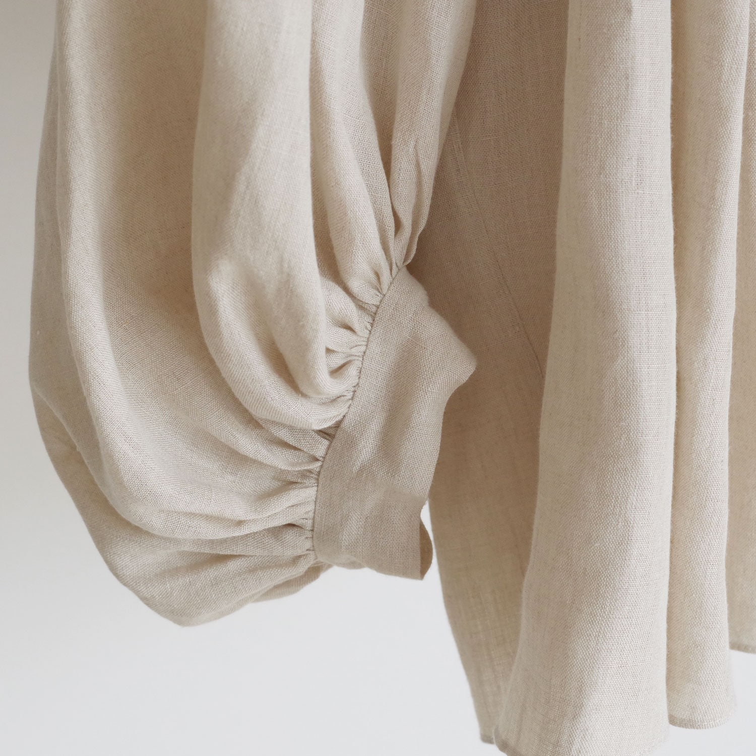 R&D.M.Co- ������ɥޥ󥺥ơ��顼 : DENSELY LINEN GATHER SMOCK ���㥶������å�