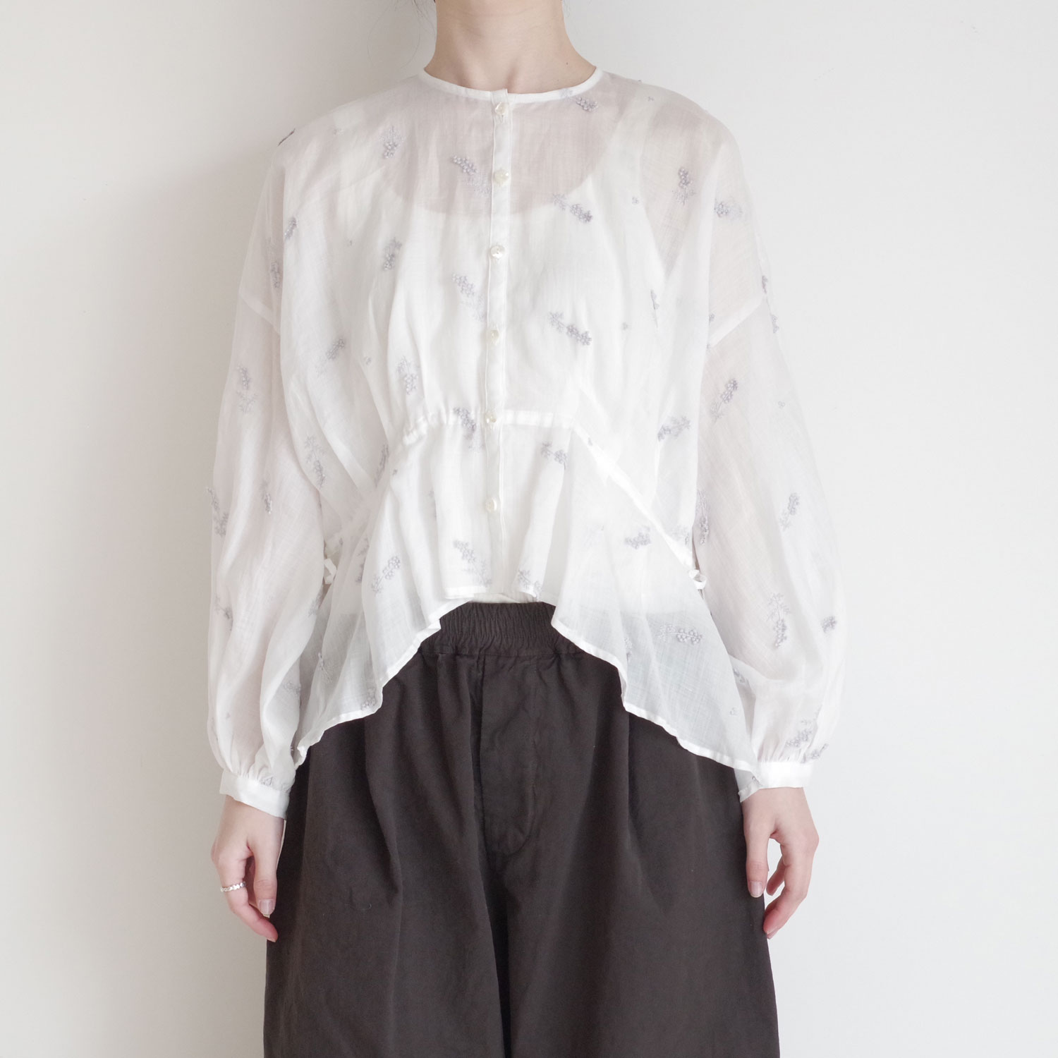 kijinokanosei �����Υ��Υ����� : tuck blouse ����֥������꡼�֥饦��