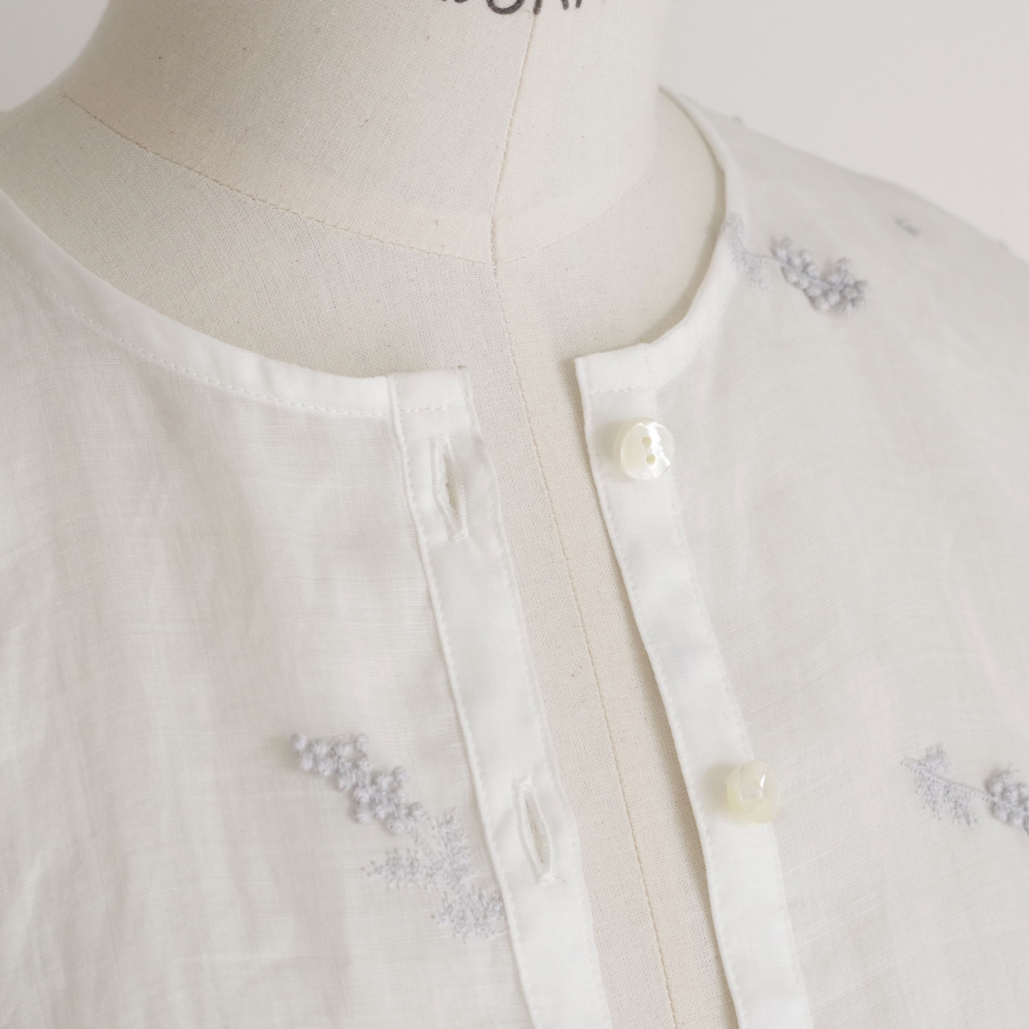 kijinokanosei �����Υ��Υ����� : tuck blouse ����֥������꡼�֥饦��