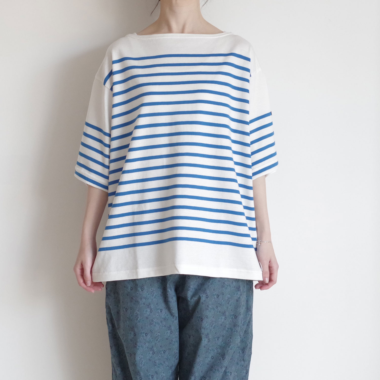 outil ���ƥ��� : TORICOT AAST SHORT (OFF/DAZZLING BLUE) �Х��������