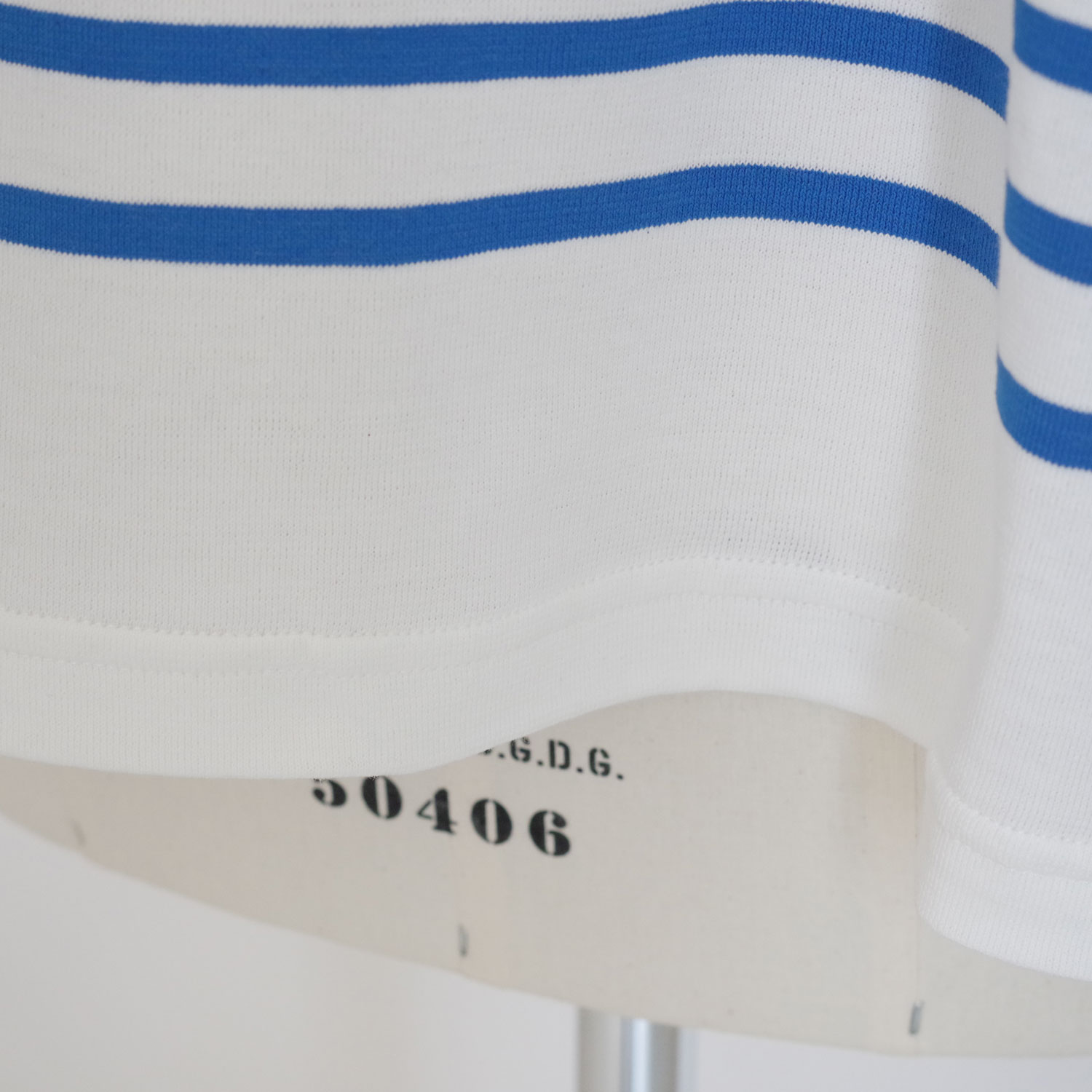 outil ���ƥ��� : TORICOT AAST SHORT (OFF/DAZZLING BLUE) �Х��������