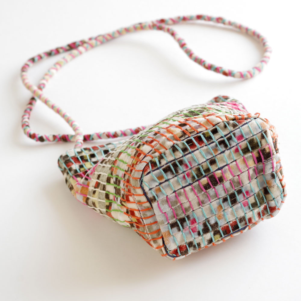 Khadi and Co ���ǥ�������ɥ��� : DROP �����ץϥ�ɥ륷�������Хå�