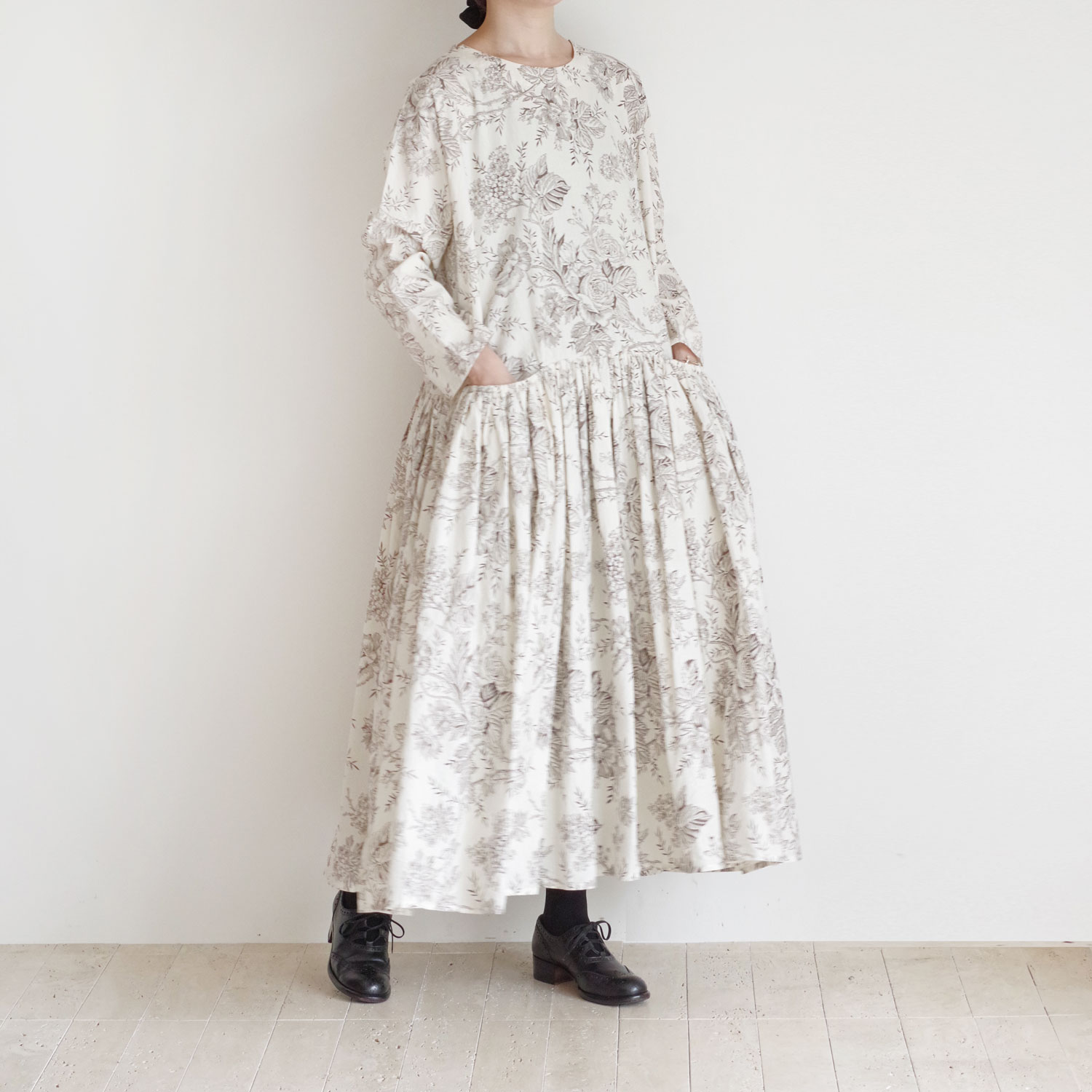 AODRESS �����ɥ쥹 : front pocket dress thin hold arm �ץ��ȥ��ԡ���