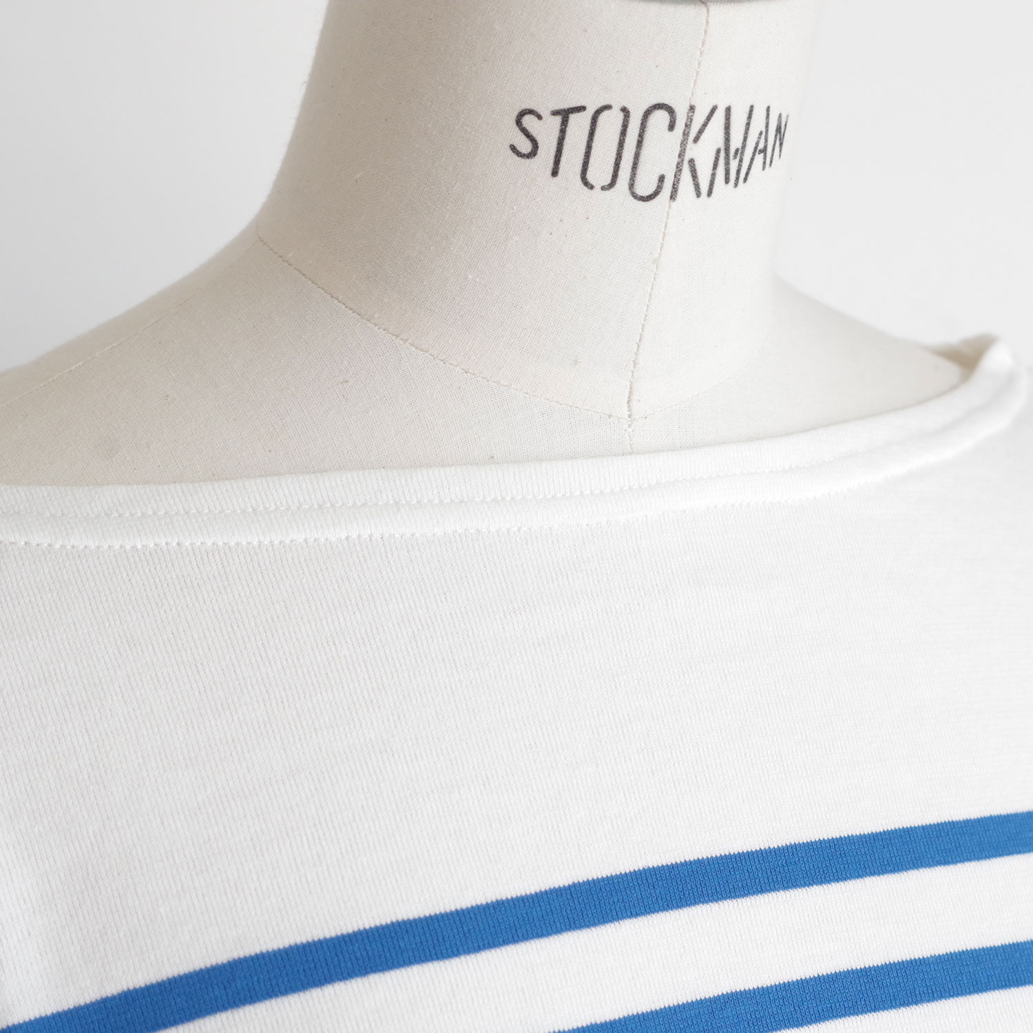 outil ���ƥ��� : TORICOT AAST (OFF/DAZZLING BLUE) �Х��������