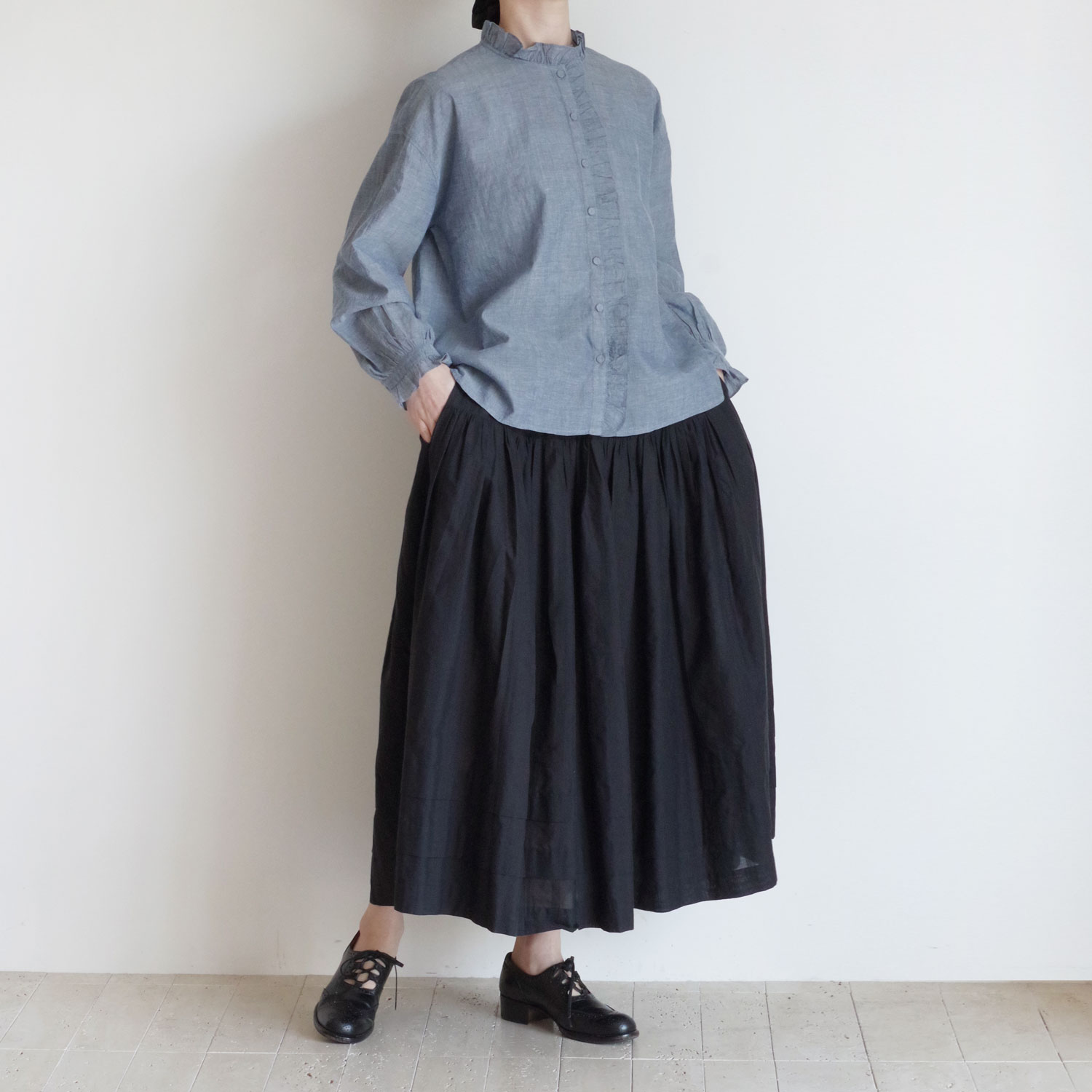 maison de soil �᥾��ɥ����� : HANDWOVEN YARN DYE NATURAL INDIGO CHAMBRAY �ե�륫�顼�����