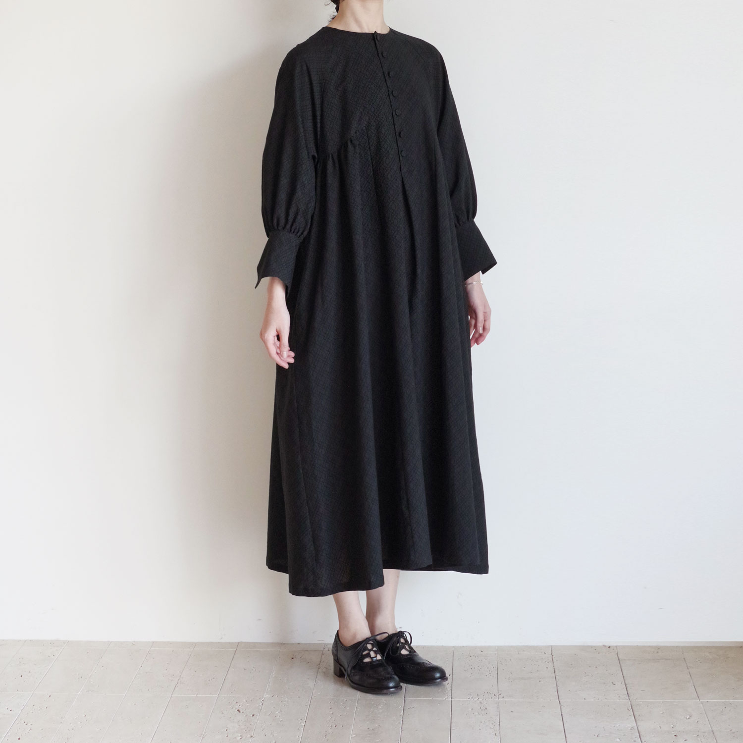 the last flower of the afternoon : �ʤ뾿 Collarless Half-placket shirt dress