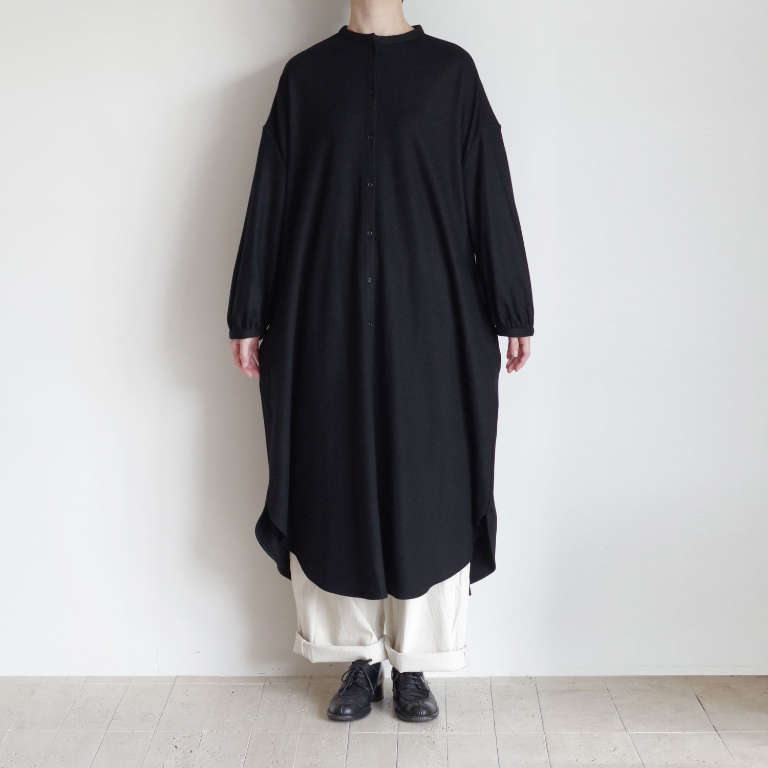 R&D.M.Co- ������ɥޥ󥺥ơ��顼 : MIDDLE SMOOTH GATHER SLEEVE DRESS ��������ԡ���