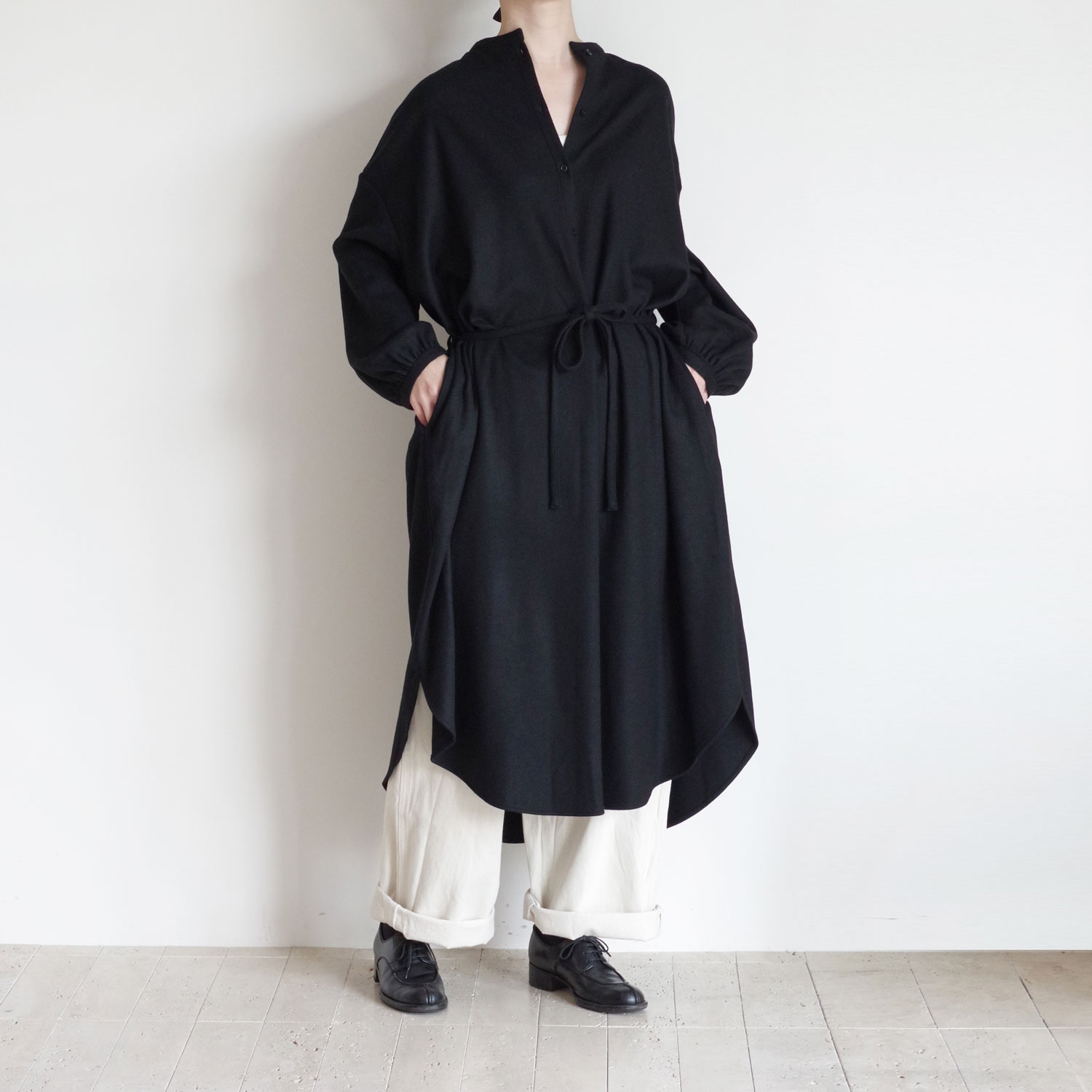 R&D.M.Co- ������ɥޥ󥺥ơ��顼 : MIDDLE SMOOTH GATHER SLEEVE DRESS ��������ԡ���