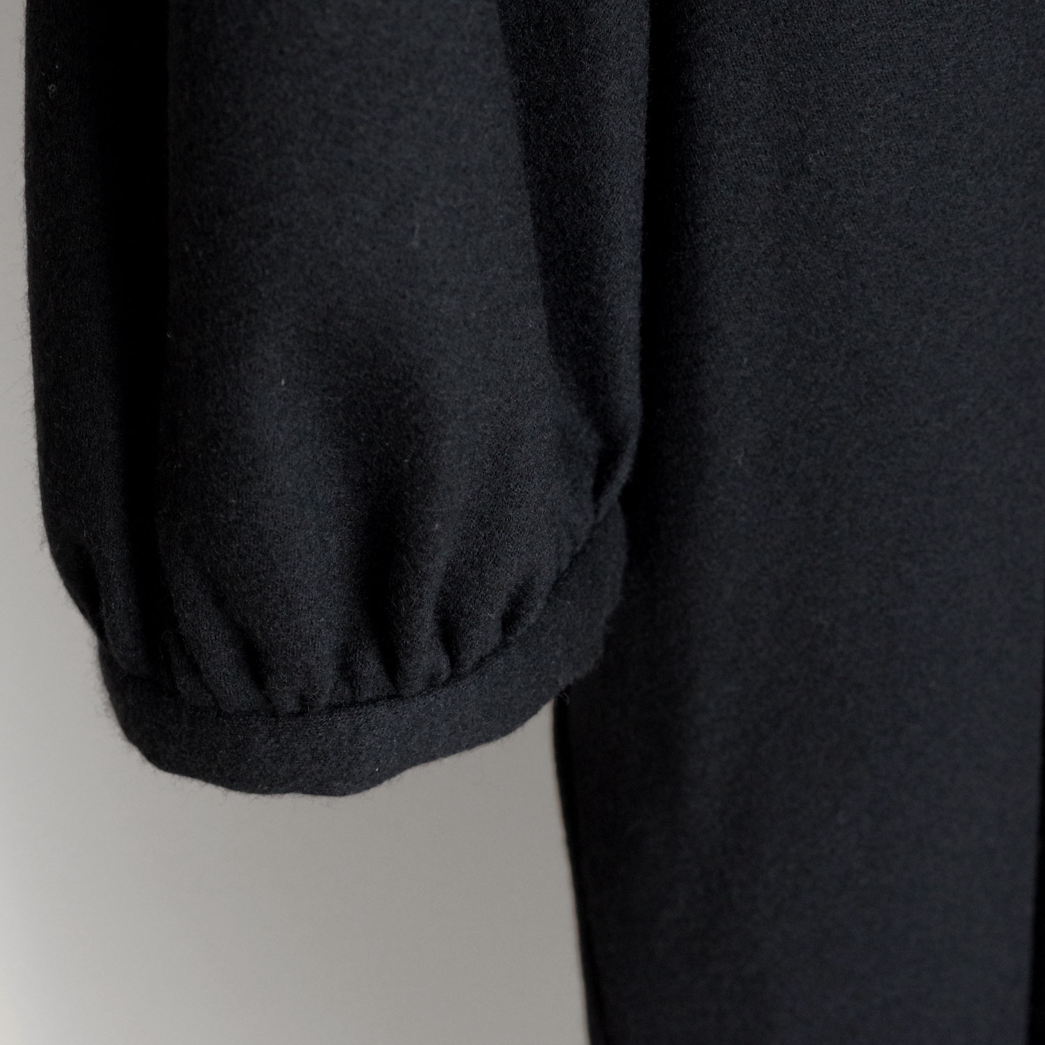 R&D.M.Co- ������ɥޥ󥺥ơ��顼 : MIDDLE SMOOTH GATHER SLEEVE DRESS ��������ԡ���