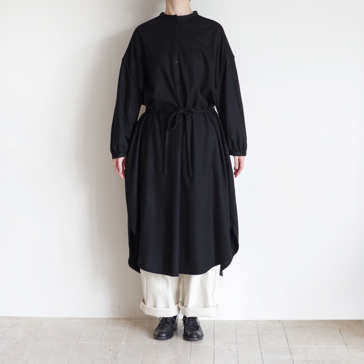 R&D.M.Co- ������ɥޥ󥺥ơ��顼 : MIDDLE SMOOTH GATHER SLEEVE DRESS ��������ԡ���