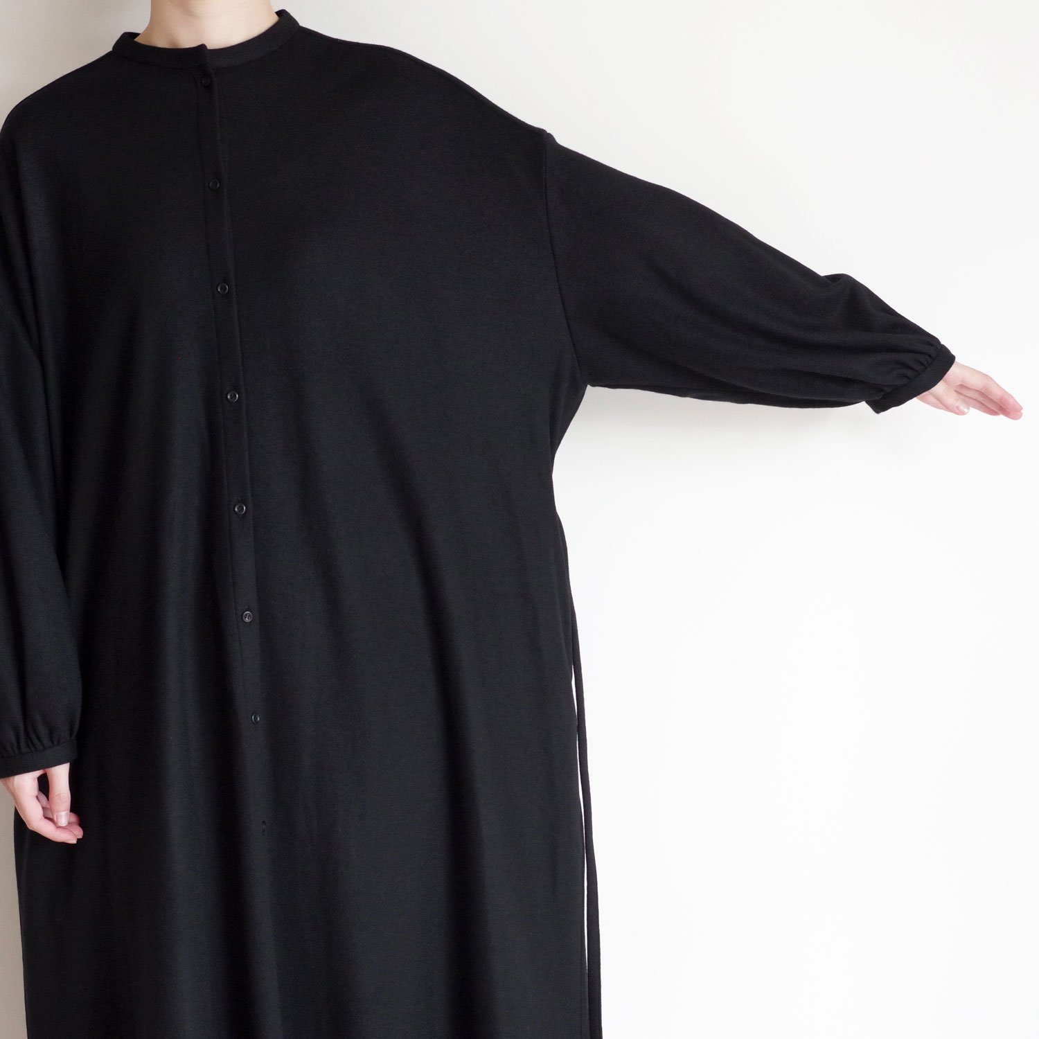 R&D.M.Co- ������ɥޥ󥺥ơ��顼 : MIDDLE SMOOTH GATHER SLEEVE DRESS ��������ԡ���