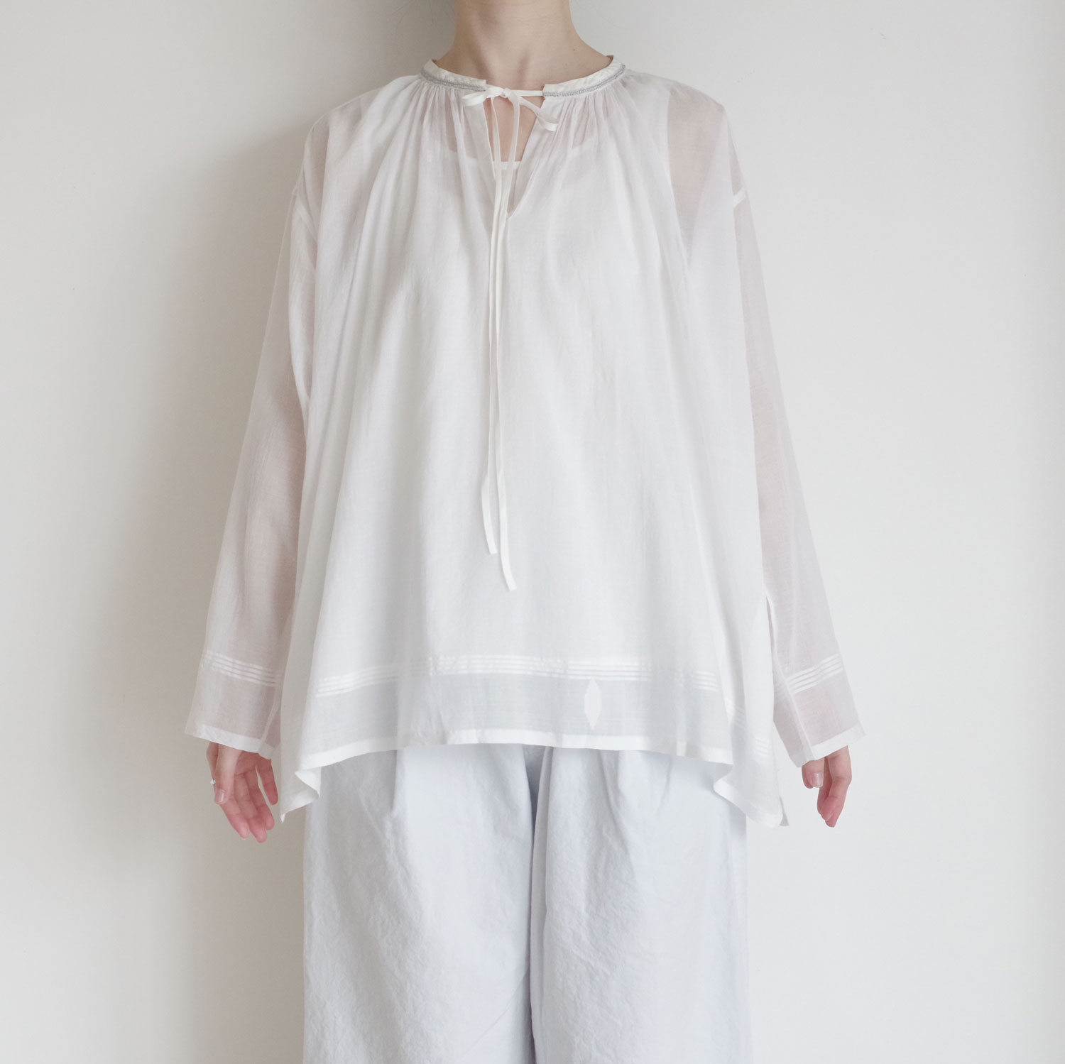 AODRESS �����ɥ쥹 : ari jelly neck dori blouse �������˿����㥶���֥饦��