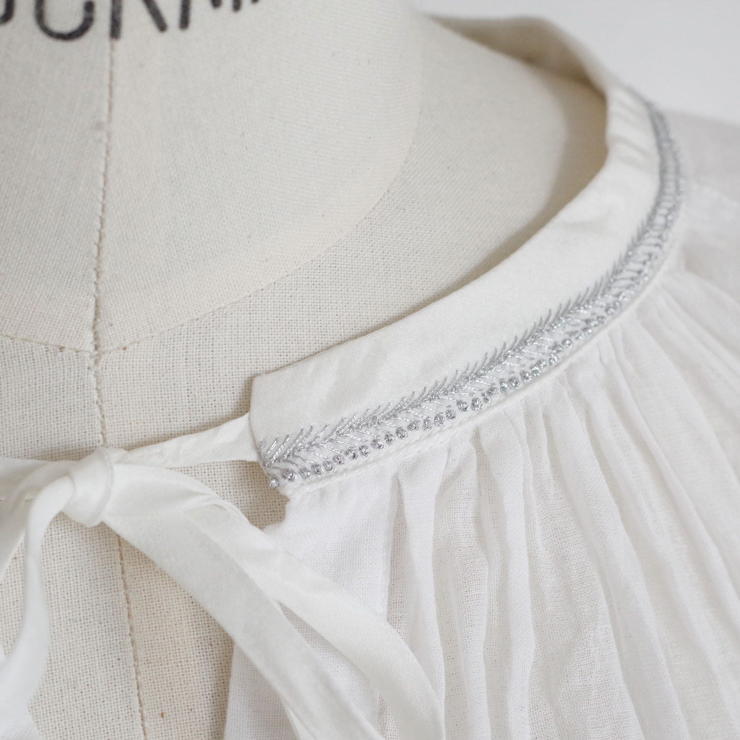 AODRESS �����ɥ쥹 : ari jelly neck dori blouse �������˿����㥶���֥饦��