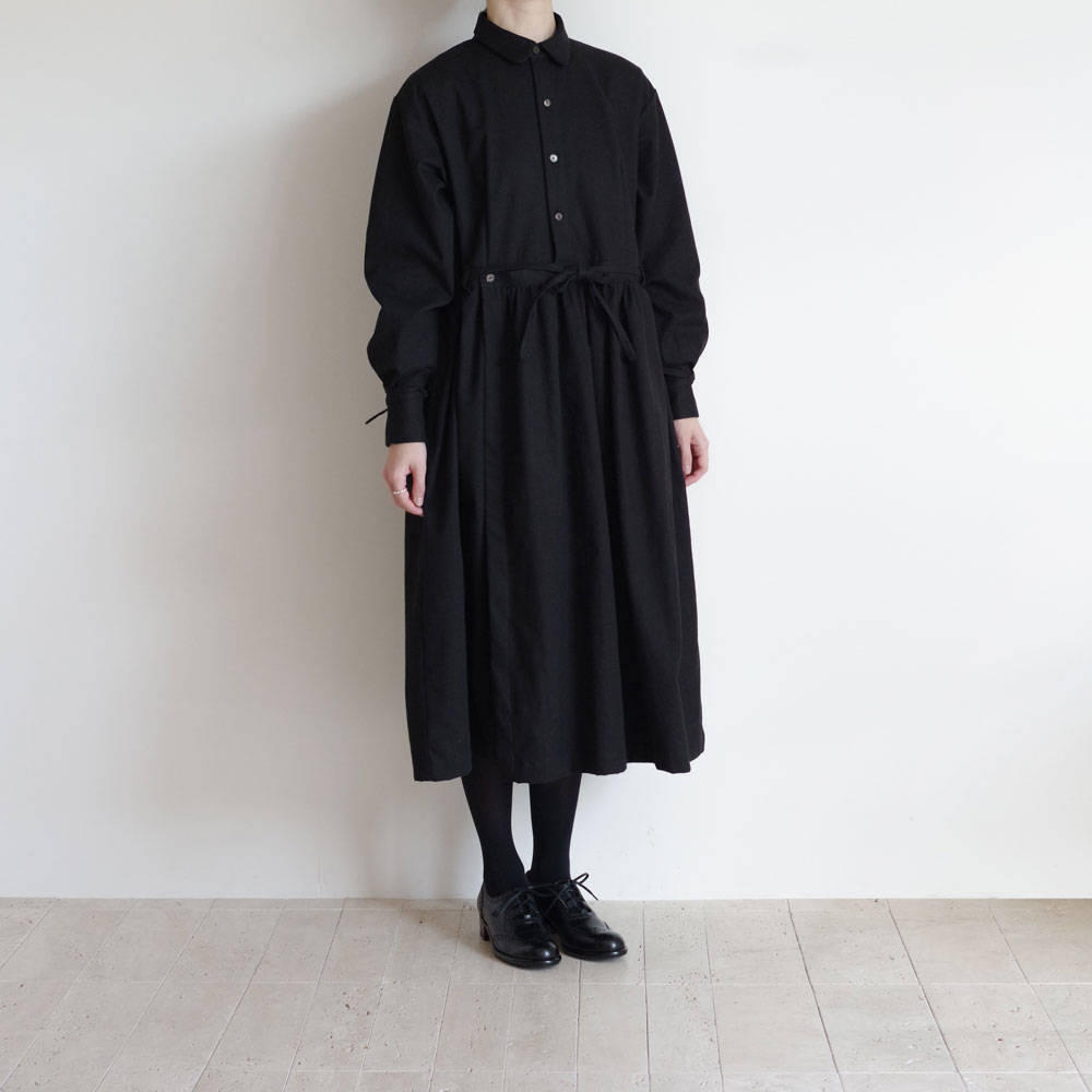 the last flower of the afternoon : ���դʤ� gathered shirt dress