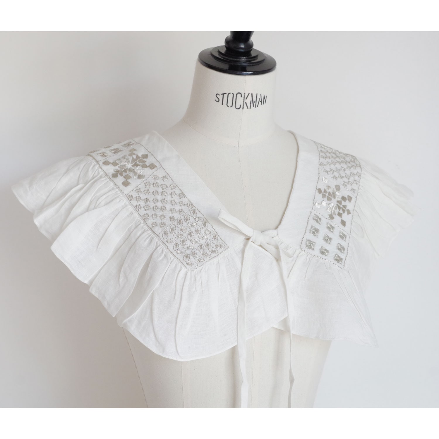 BUNON ブノン : Ruffle Collar ラッフルカラー | BUNON | trip&things