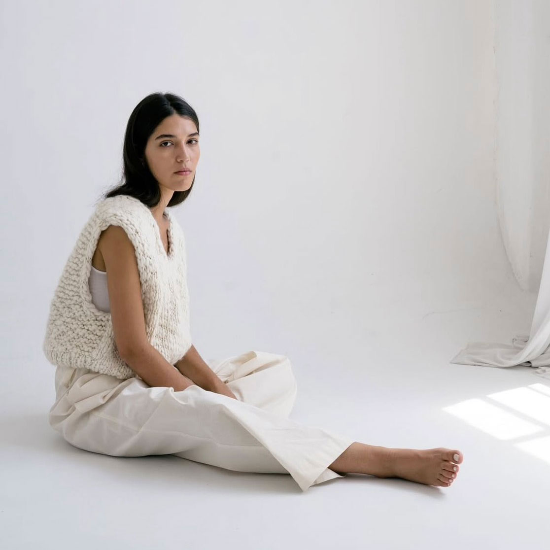 ound  : ACACIA ٥ (ivory)