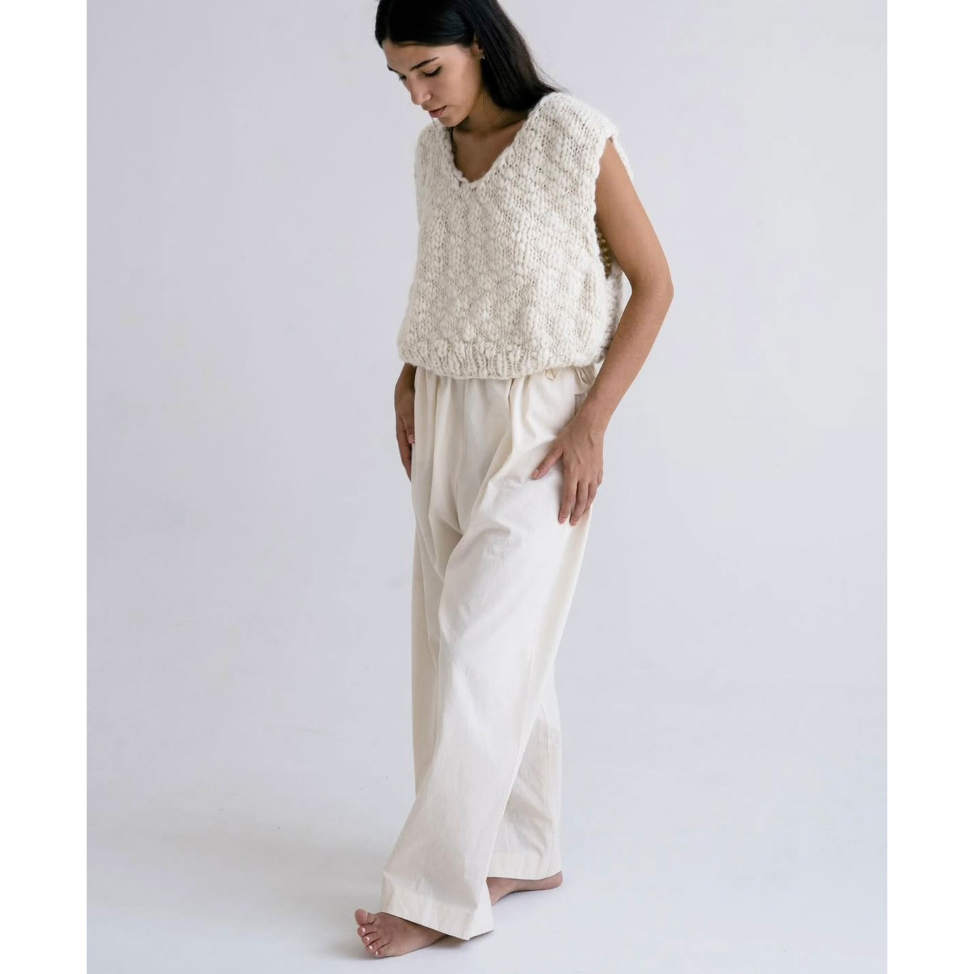 ound  : ACACIA ٥ (ivory)