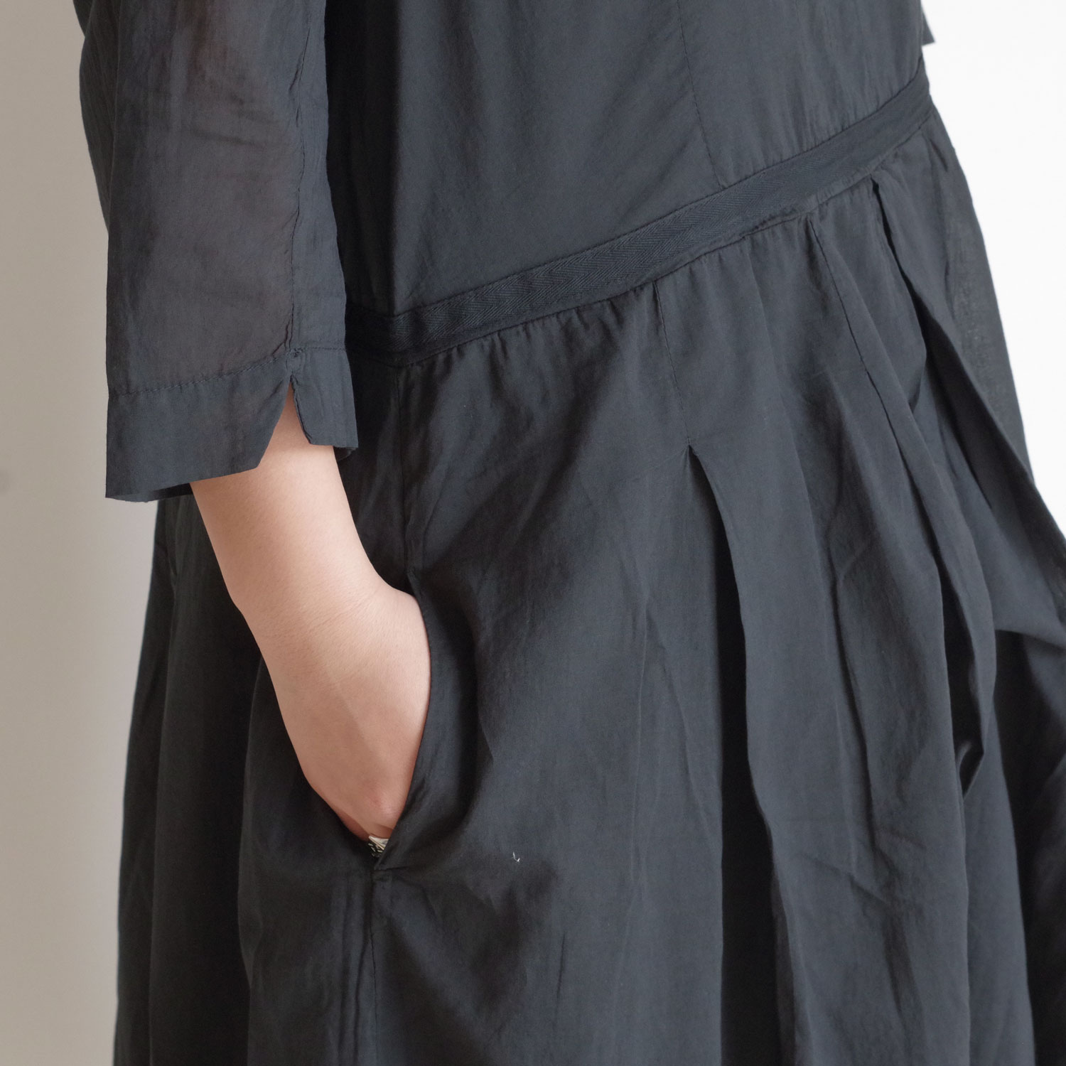 H+ HANNOH WESSEL ���å���ץ�她���Ρ��������� : Darja DRESS��BLACK) ���ԡ���