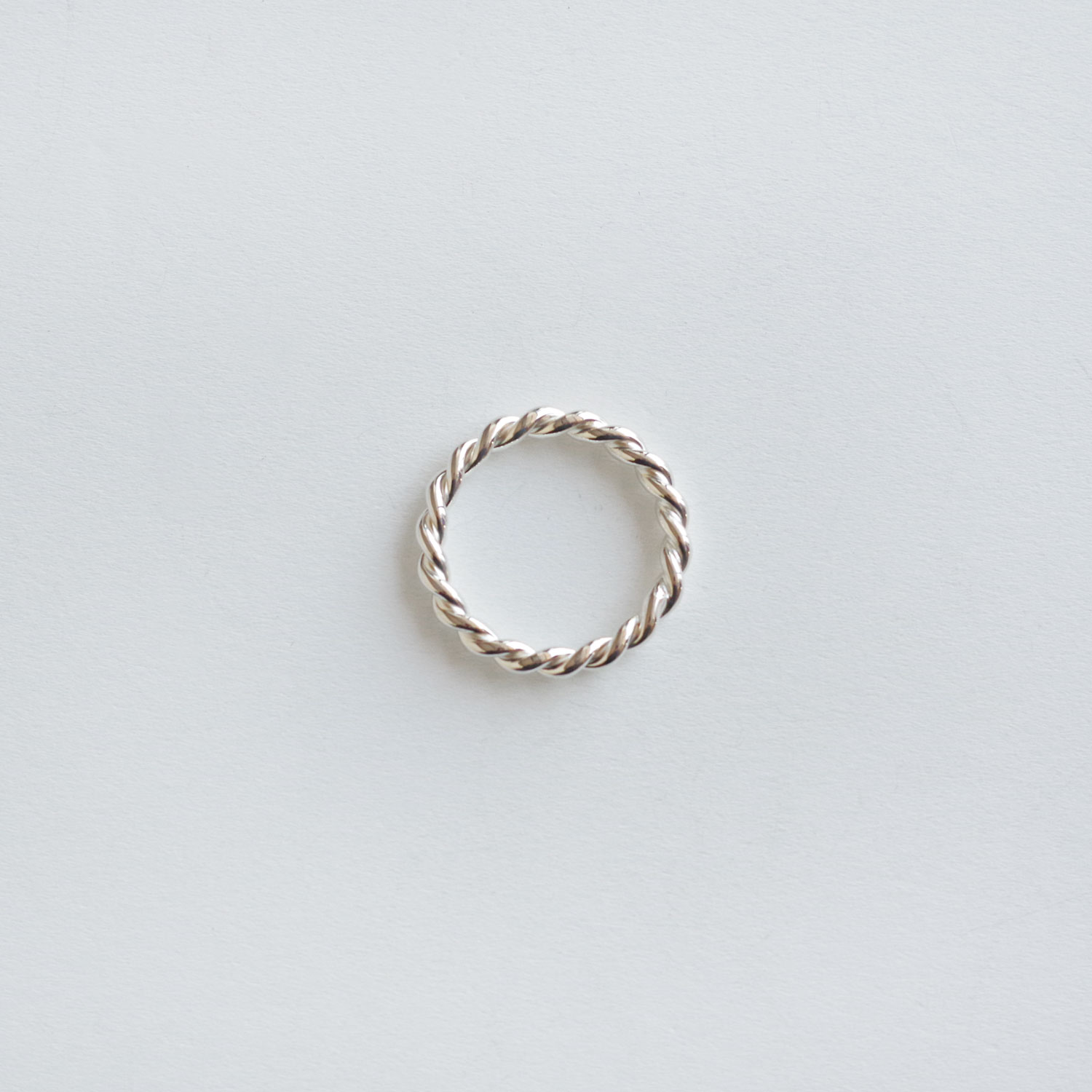 ALT ����� : 3.0 twisted ring ��� (sterling sivler)