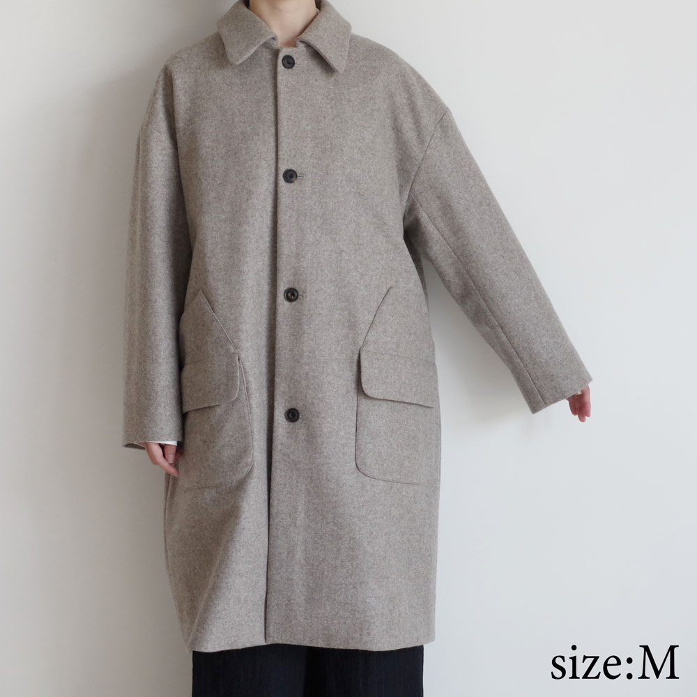 ��������ɥ���ꥪ���� ECOLE DE CURIOSITES : CLOVIS ���ȥ󥹥ƥ󥫥顼������(Light taupe)