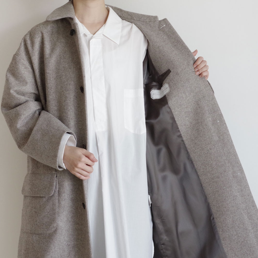 ��������ɥ���ꥪ���� ECOLE DE CURIOSITES : CLOVIS ���ȥ󥹥ƥ󥫥顼������(Light taupe)