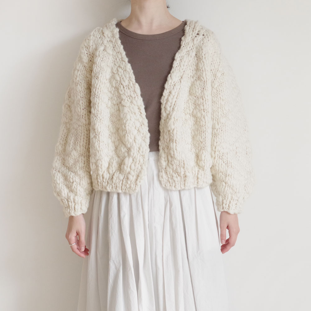 ������� ound : JACARANDA cardigan �����ǥ����� (IVORY)