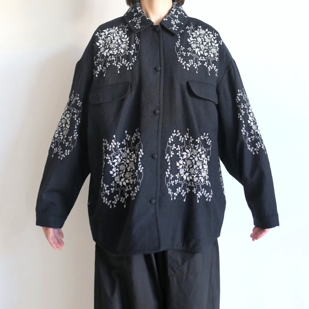 �����ɥ쥹 AODRESS����trip&things������ EMBLEMS EMB WORK JKT �ɽ��ե�åץݥ��åȥ�����㥱�å�