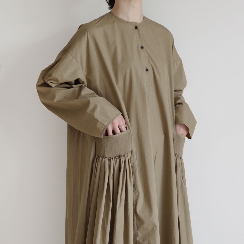 ɥꥪ ECOLE DE CURIOSITES : DANIELA Water repellent cotton ɥ쥹(Khaki)