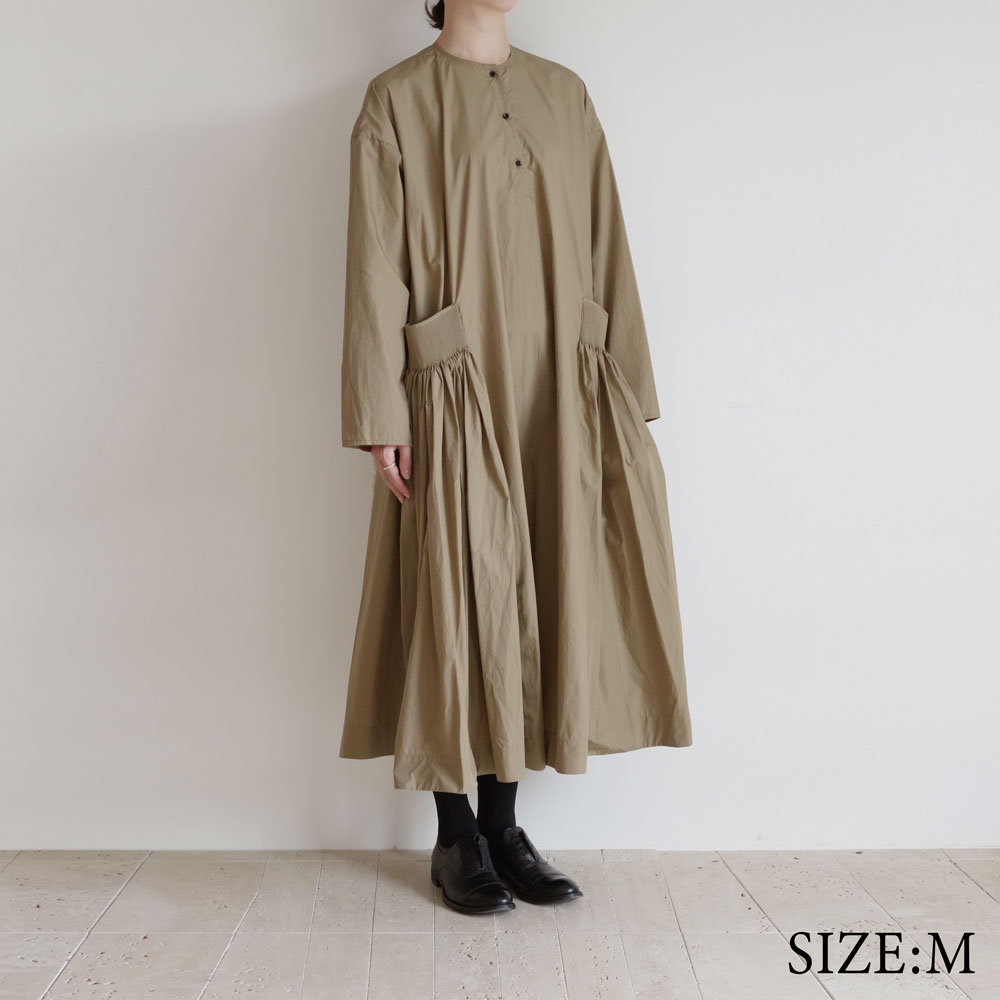 ɥꥪ ECOLE DE CURIOSITES : DANIELA Water repellent cotton ɥ쥹(Khaki)