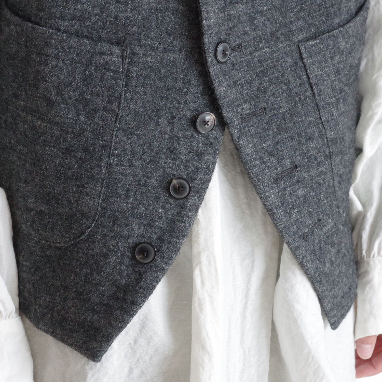 the last flower of the afternoon : �������̾ Poet vest �٥���