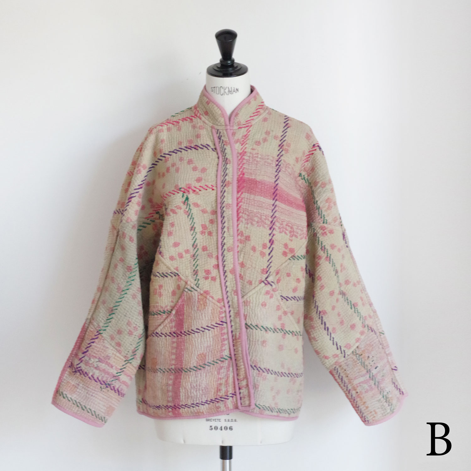 NAMAI �ʥޥ���THE LADHIYA QUILTED PATCHWORK KANTHA JACKET ��С����֥륫�󥿥���ȥ��㥱�å�