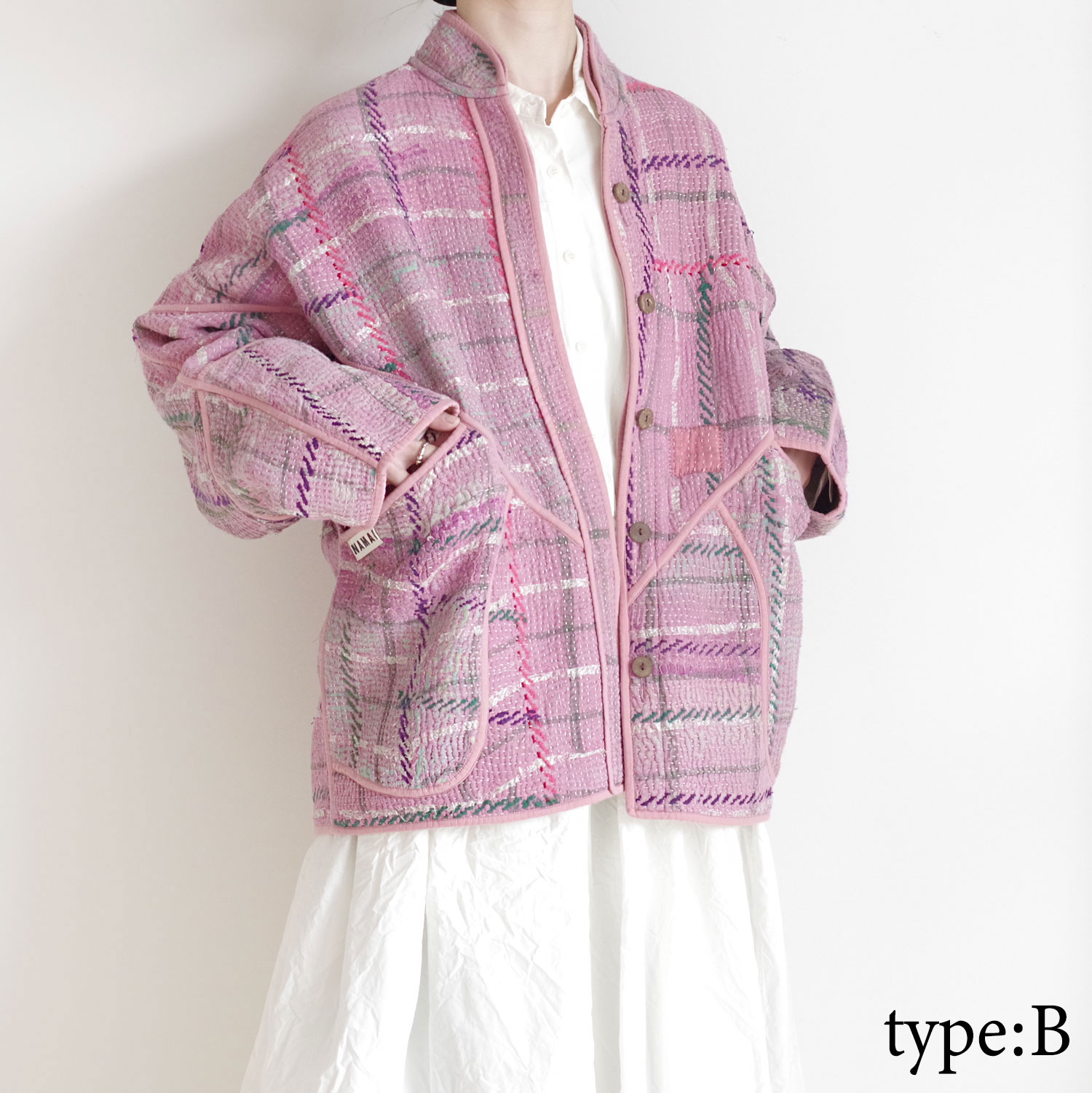 NAMAI �ʥޥ���THE LADHIYA QUILTED PATCHWORK KANTHA JACKET ��С����֥륫�󥿥���ȥ��㥱�å�