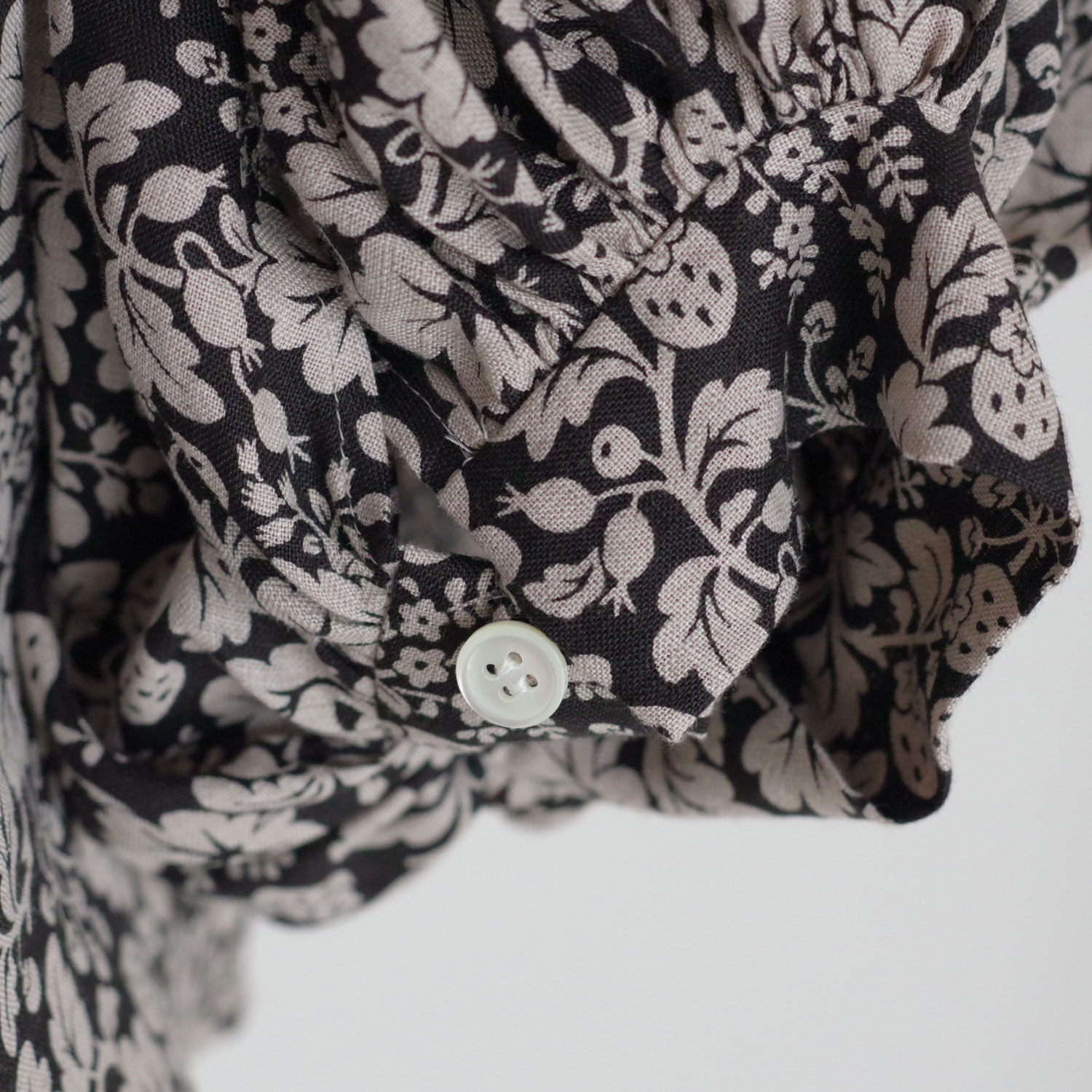 R&D.M.Co- ������ɥޥ󥺥ơ��顼 : WILD BERRY GATHER SMOCK ���㥶������å�