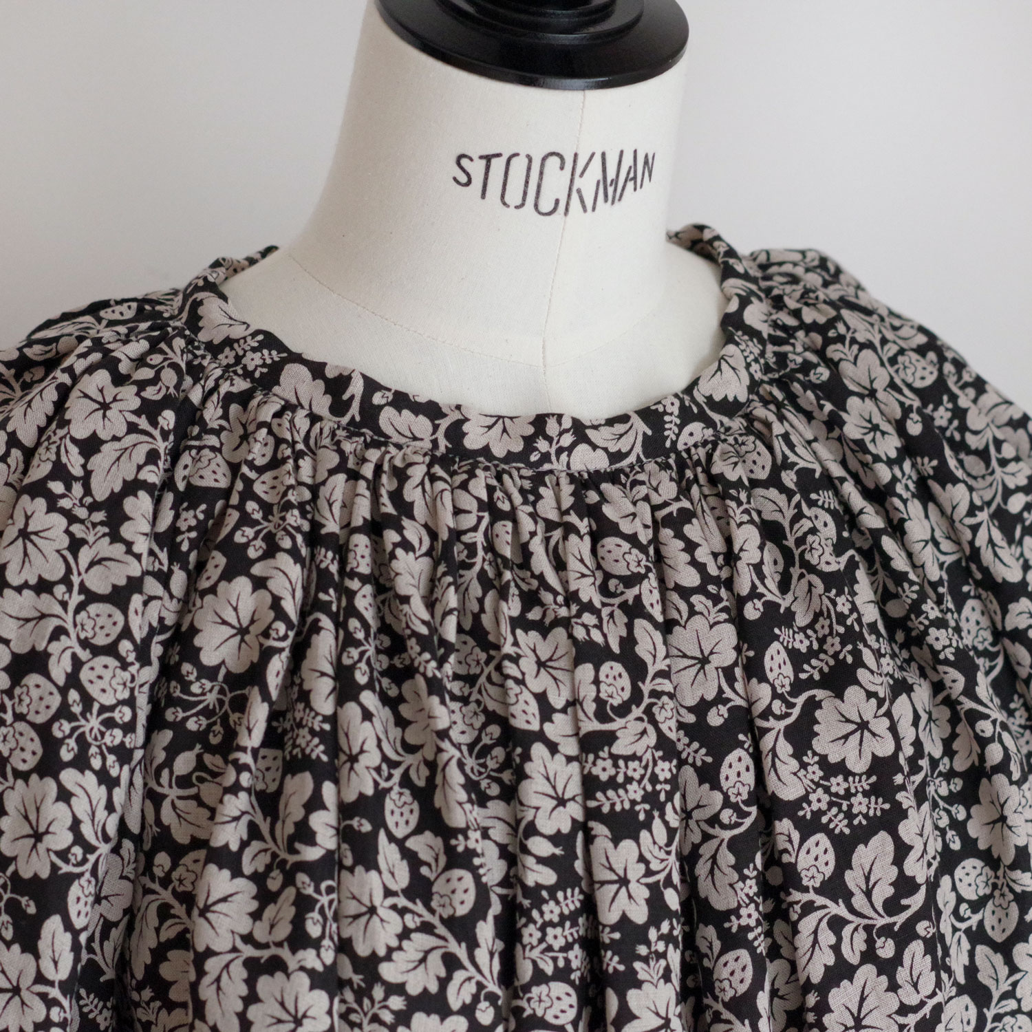 R&D.M.Co- ������ɥޥ󥺥ơ��顼 : WILD BERRY GATHER SMOCK ���㥶������å�