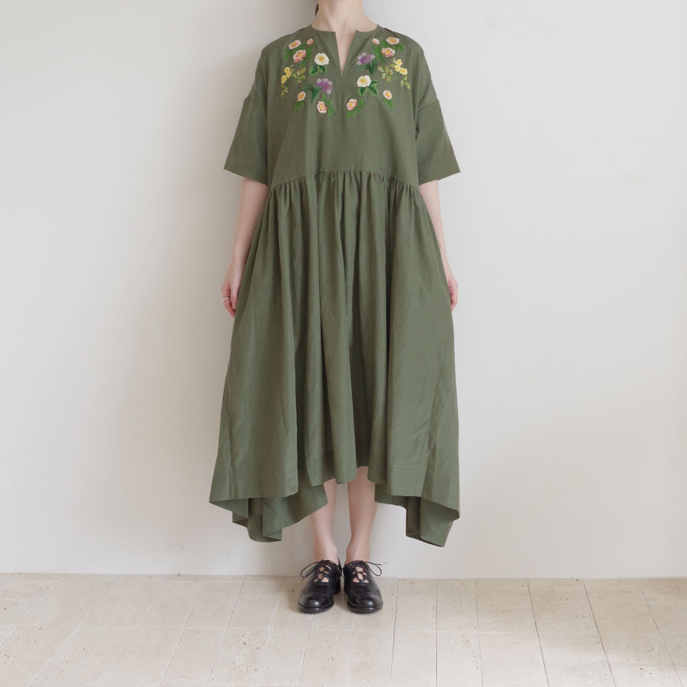 ECOLE DE CURIOSITES ��������ɥ���ꥪ���� : SIMONETTA EMBROIDERED �ɽ�����ɥ쥹��LIMITED��